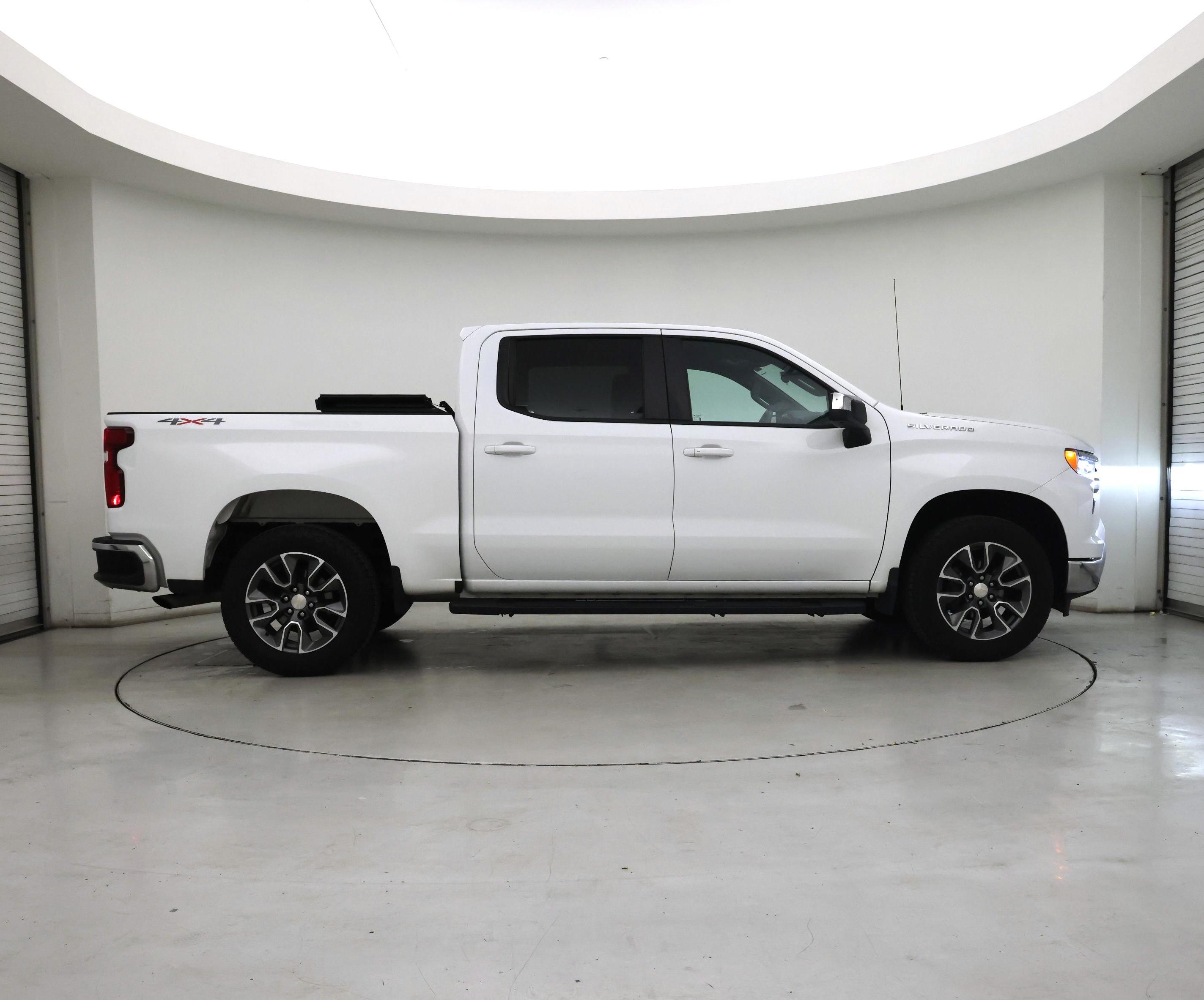 Thumbnail: 2023 Chevrolet Silverado 1500 - 7