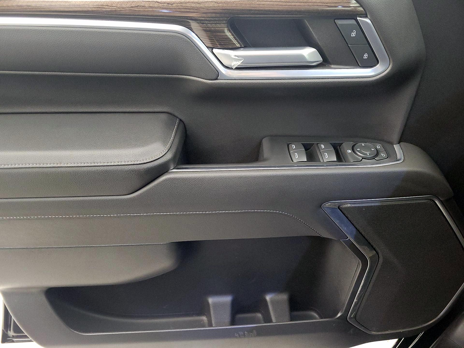 Thumbnail: 2022 Chevrolet Silverado 1500 - 12