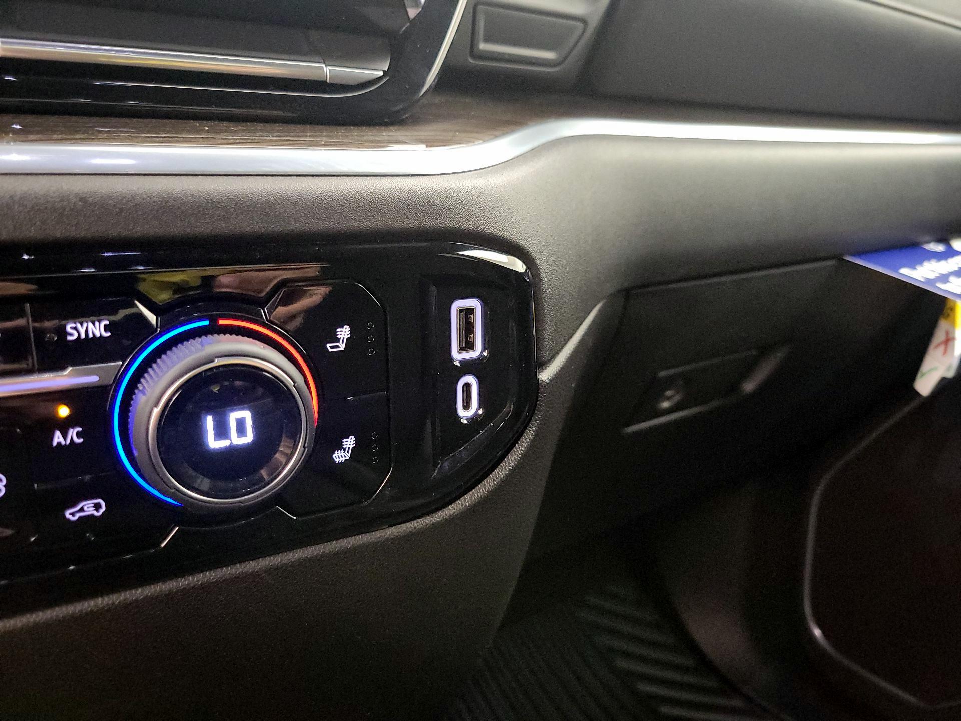 Thumbnail: 2022 Chevrolet Silverado 1500 - 19