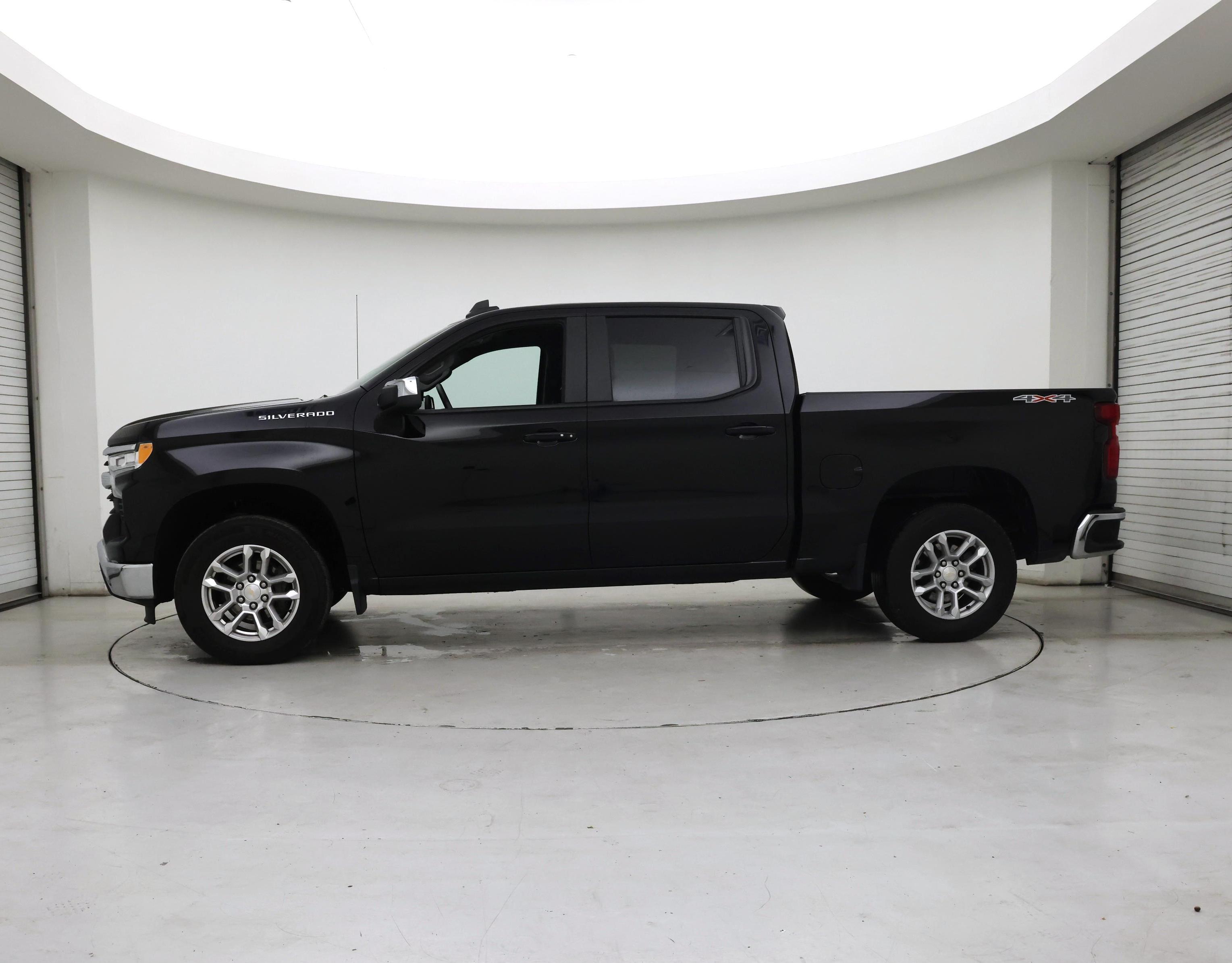 Thumbnail: 2022 Chevrolet Silverado 1500 - 3