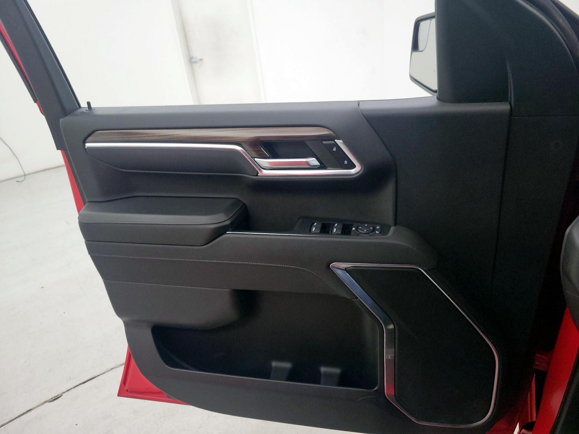 Thumbnail: 2023 Chevrolet Silverado 1500 - 12