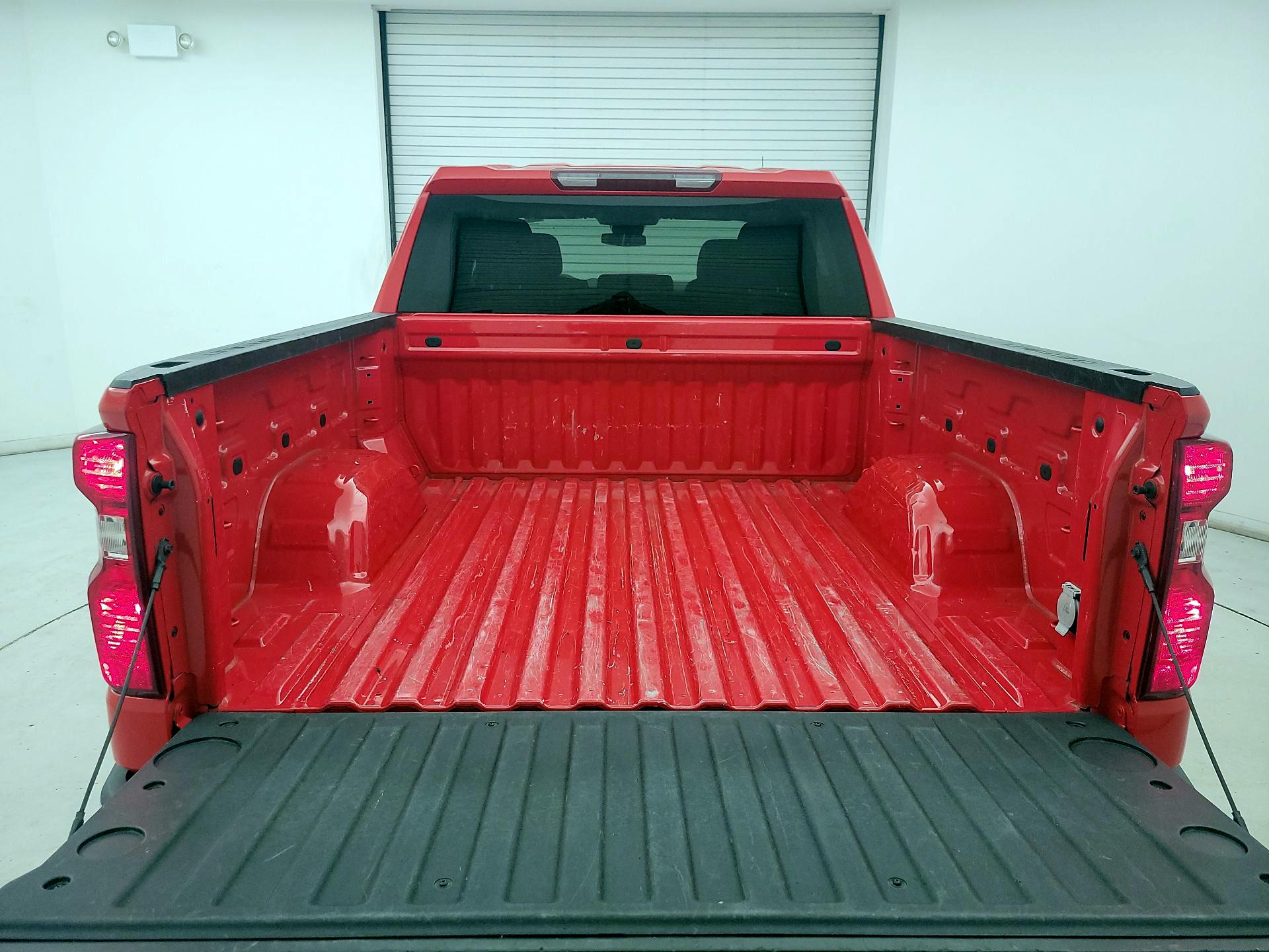 Thumbnail: 2023 Chevrolet Silverado 1500 - 20