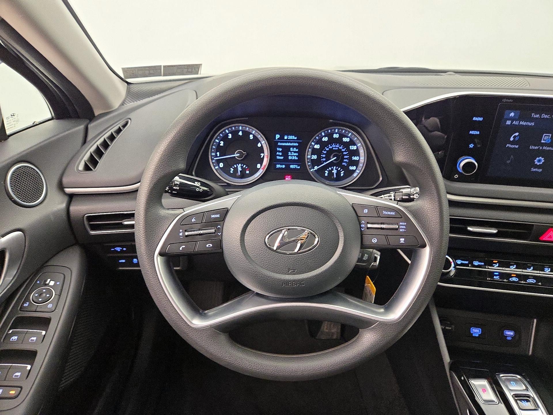 Thumbnail: 2023 Hyundai Sonata - 10