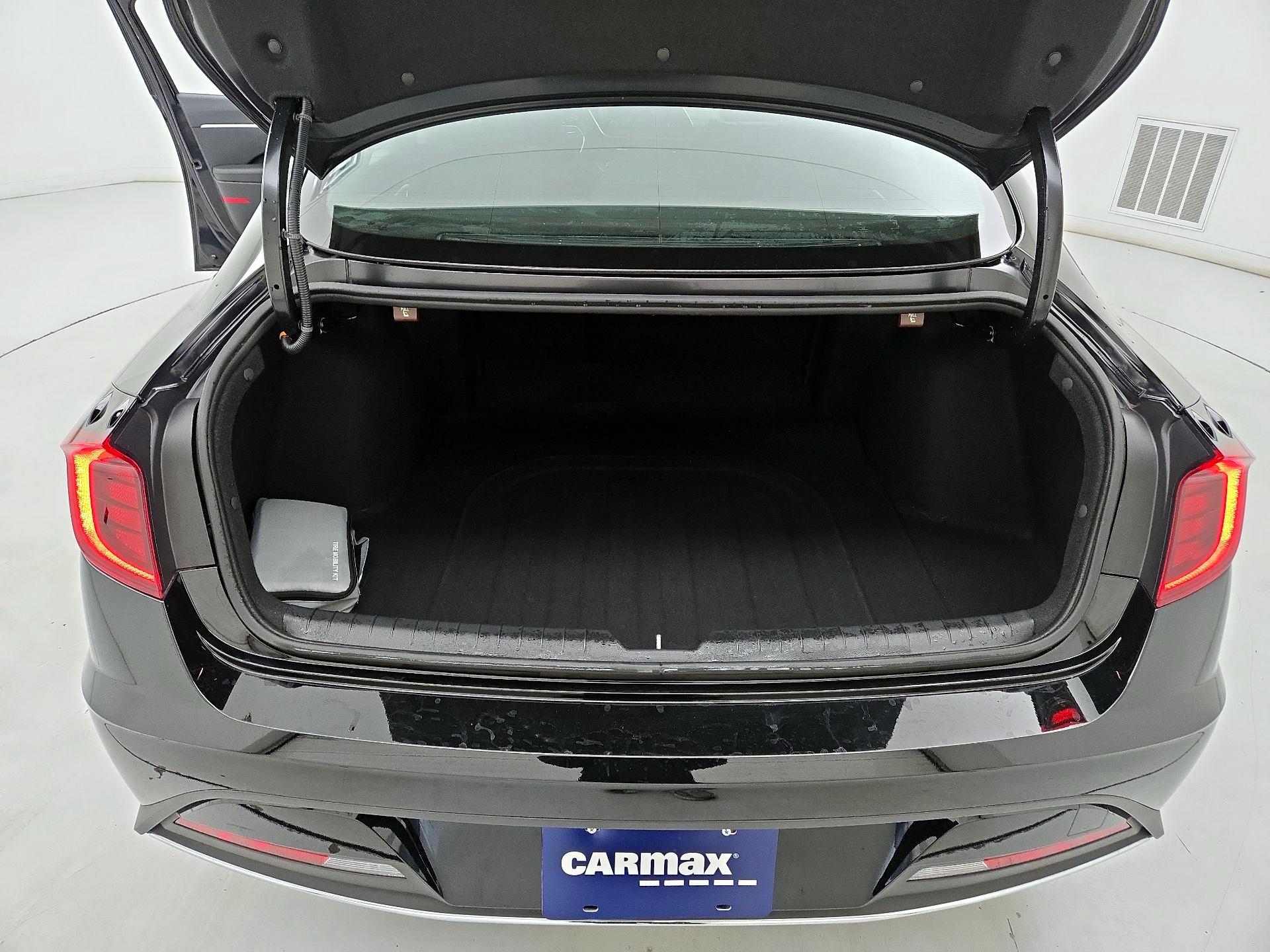 Thumbnail: 2023 Hyundai Sonata - 20