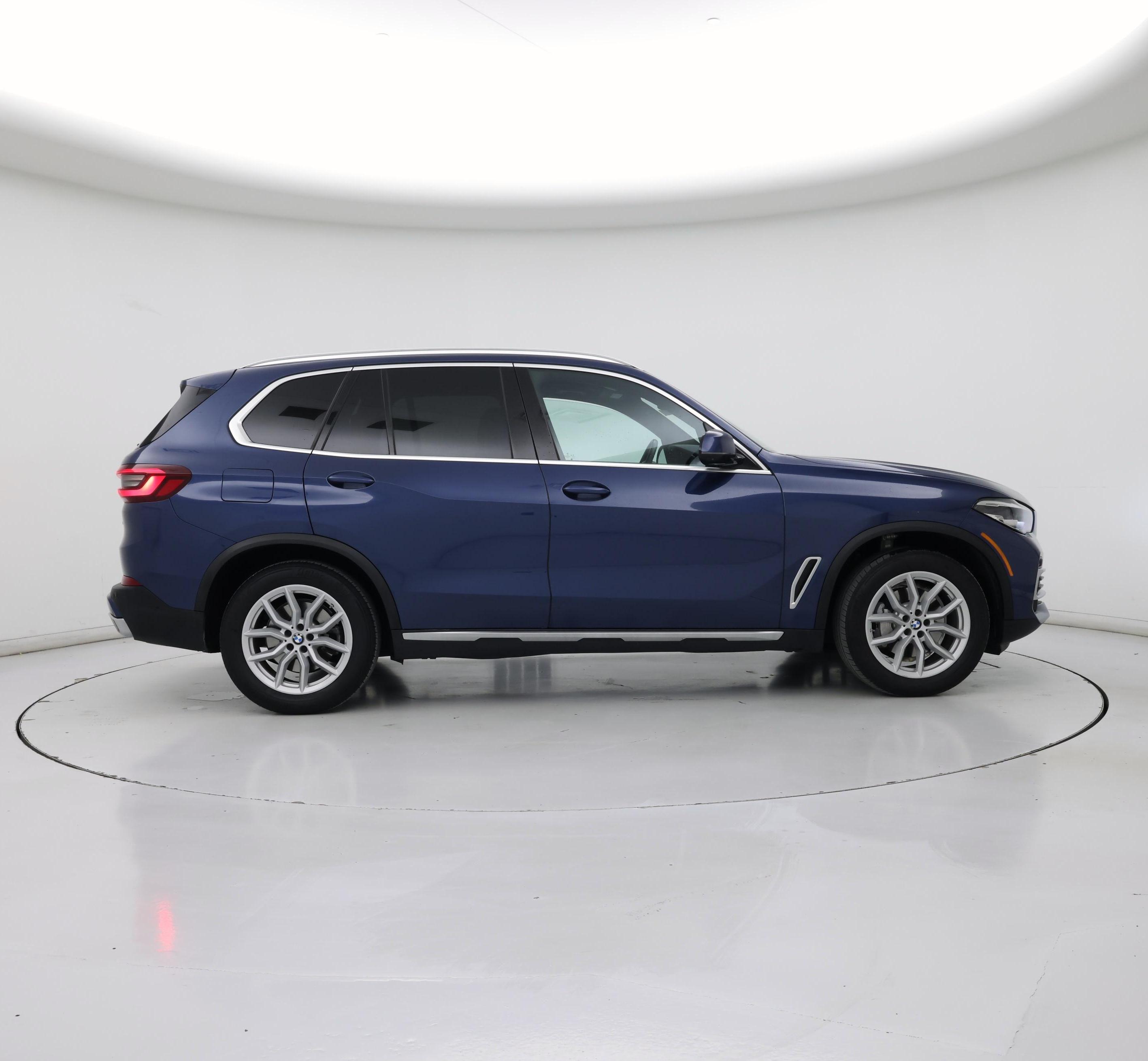 Thumbnail: 2023 BMW X5 - 7
