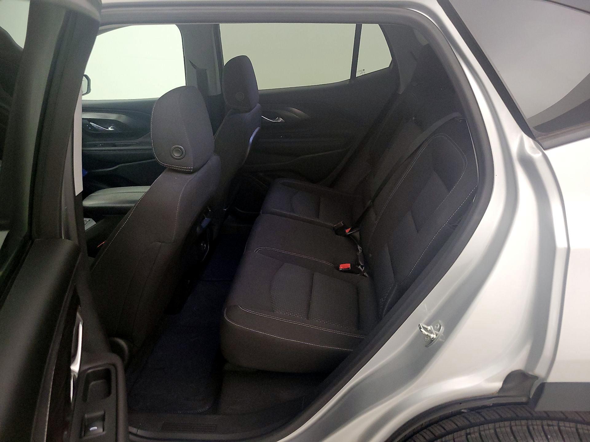 Thumbnail: 2022 GMC Terrain - 19