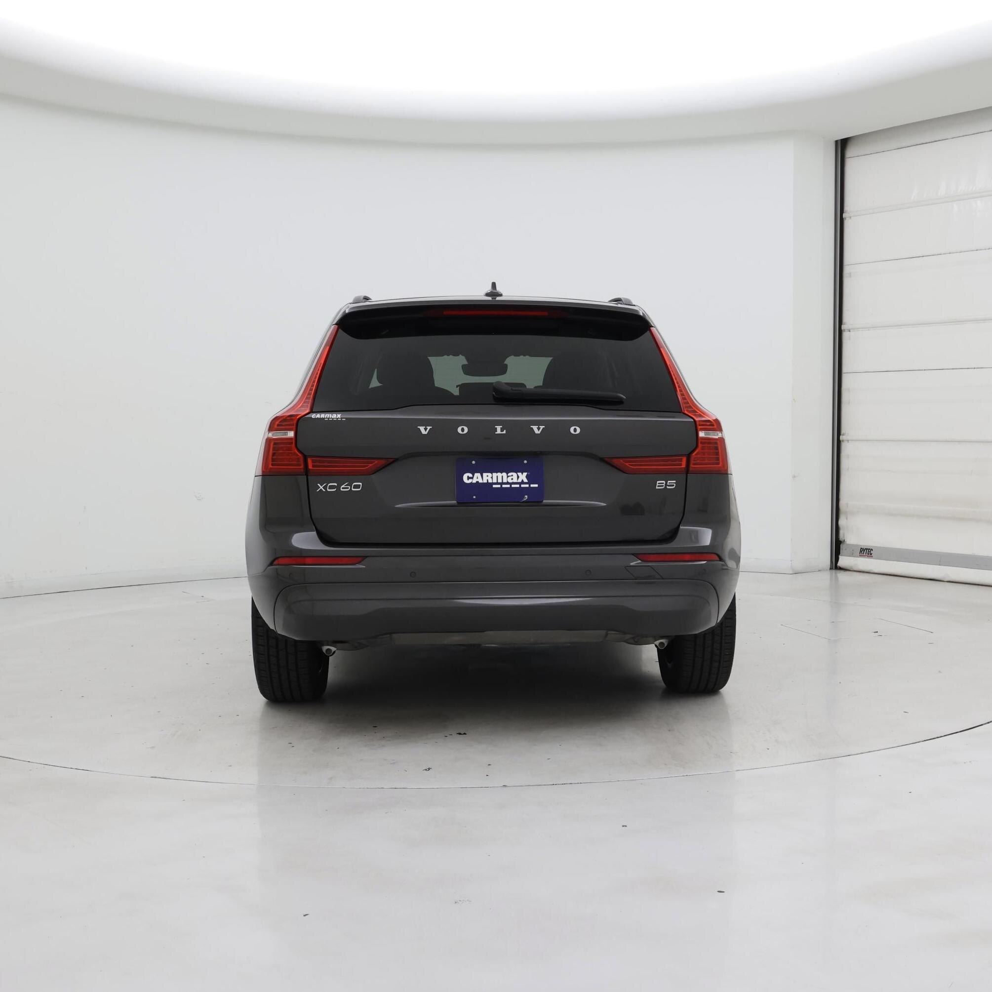 Thumbnail: 2022 Volvo XC60 - 6