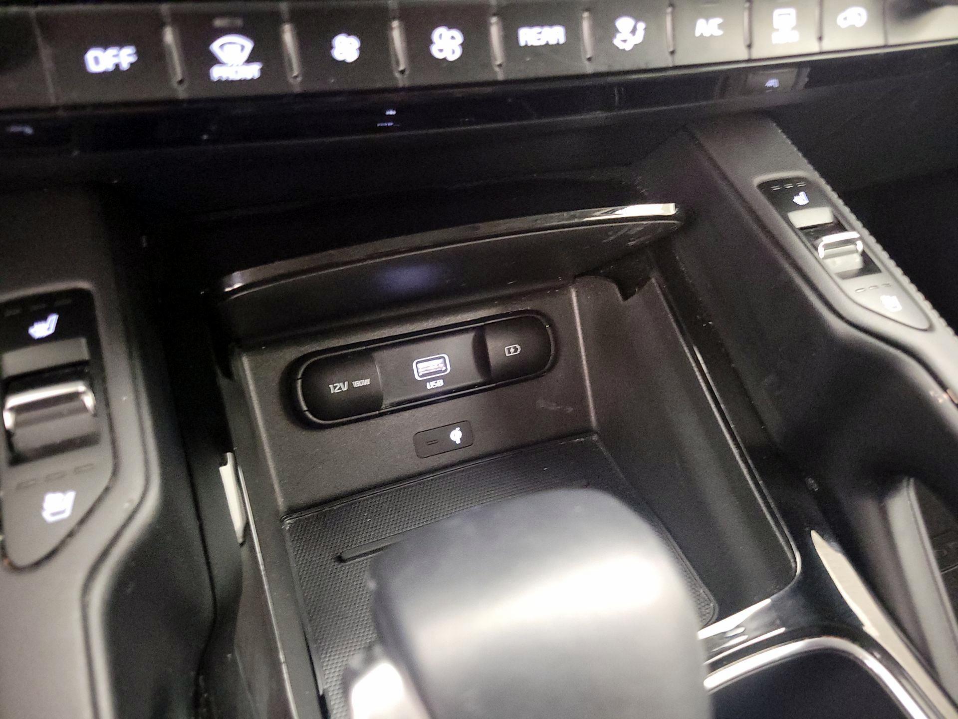 Thumbnail: 2022 Kia Telluride - 19