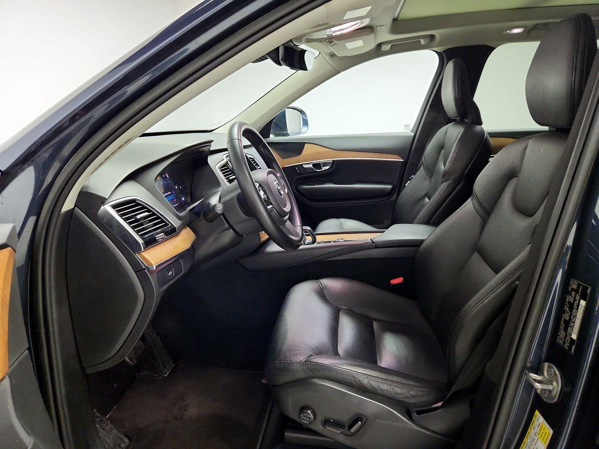 Thumbnail: 2023 Volvo XC90 - 11