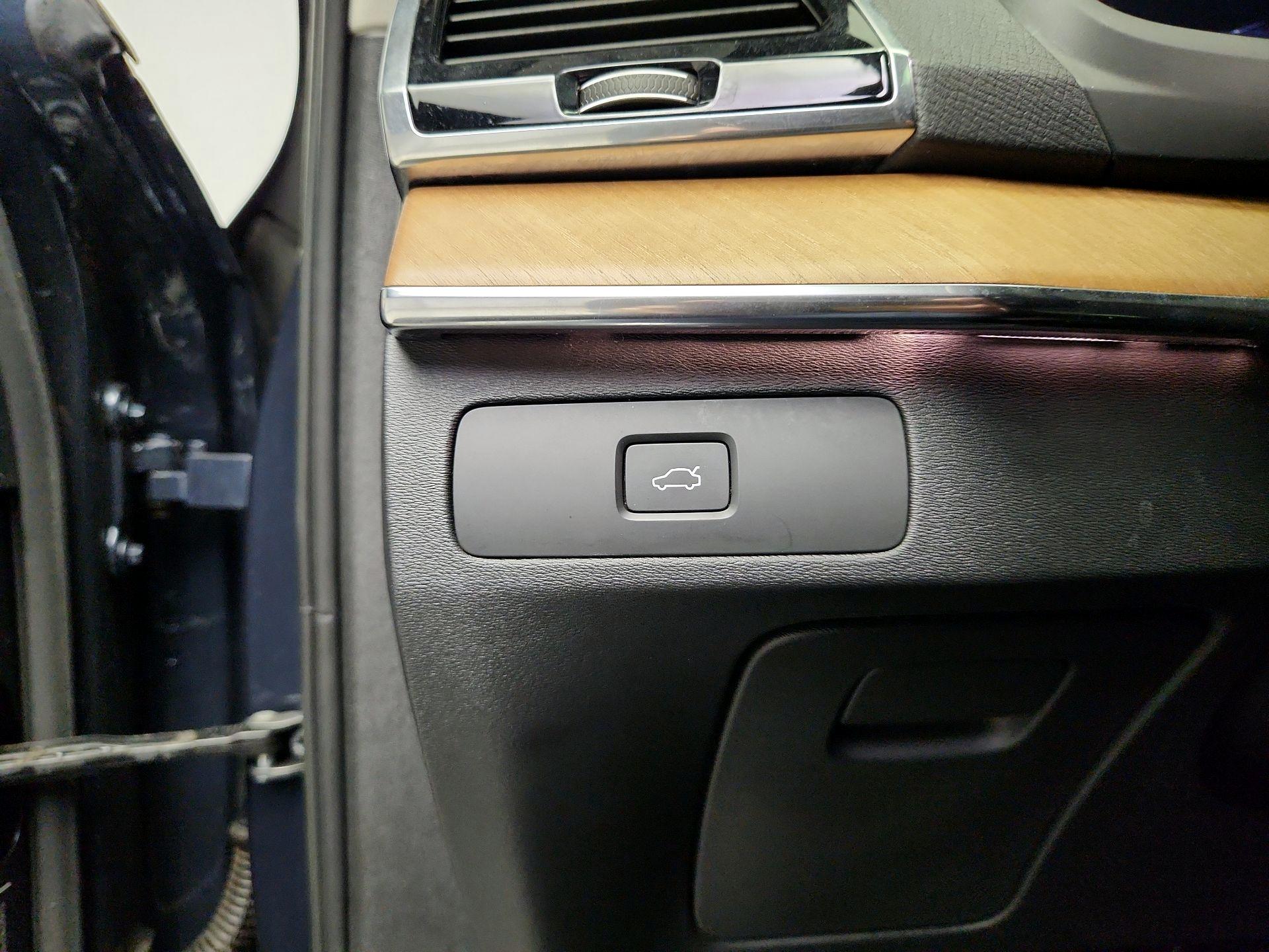 Thumbnail: 2023 Volvo XC90 - 13