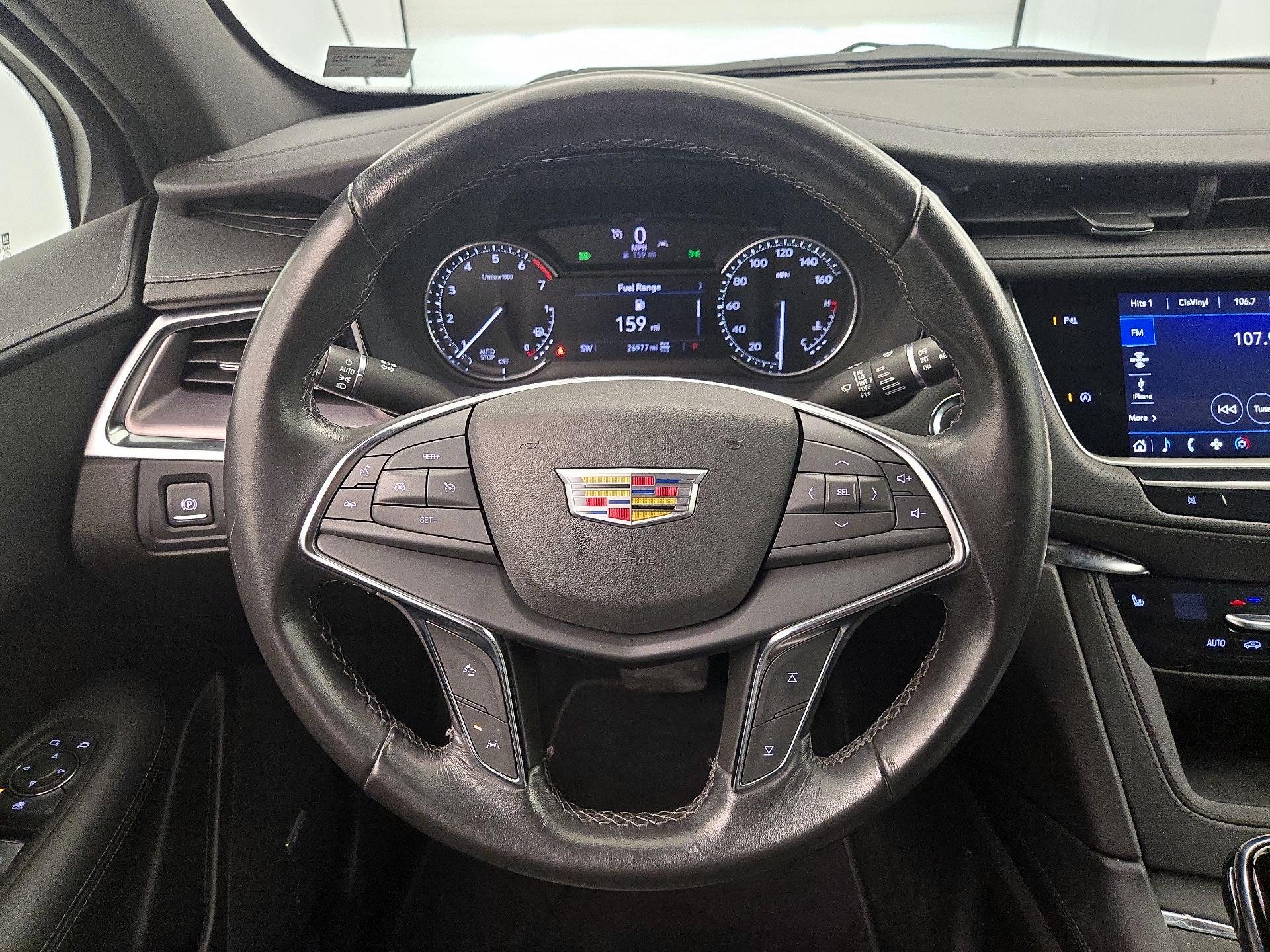 Thumbnail: 2022 Cadillac XT5 - 10