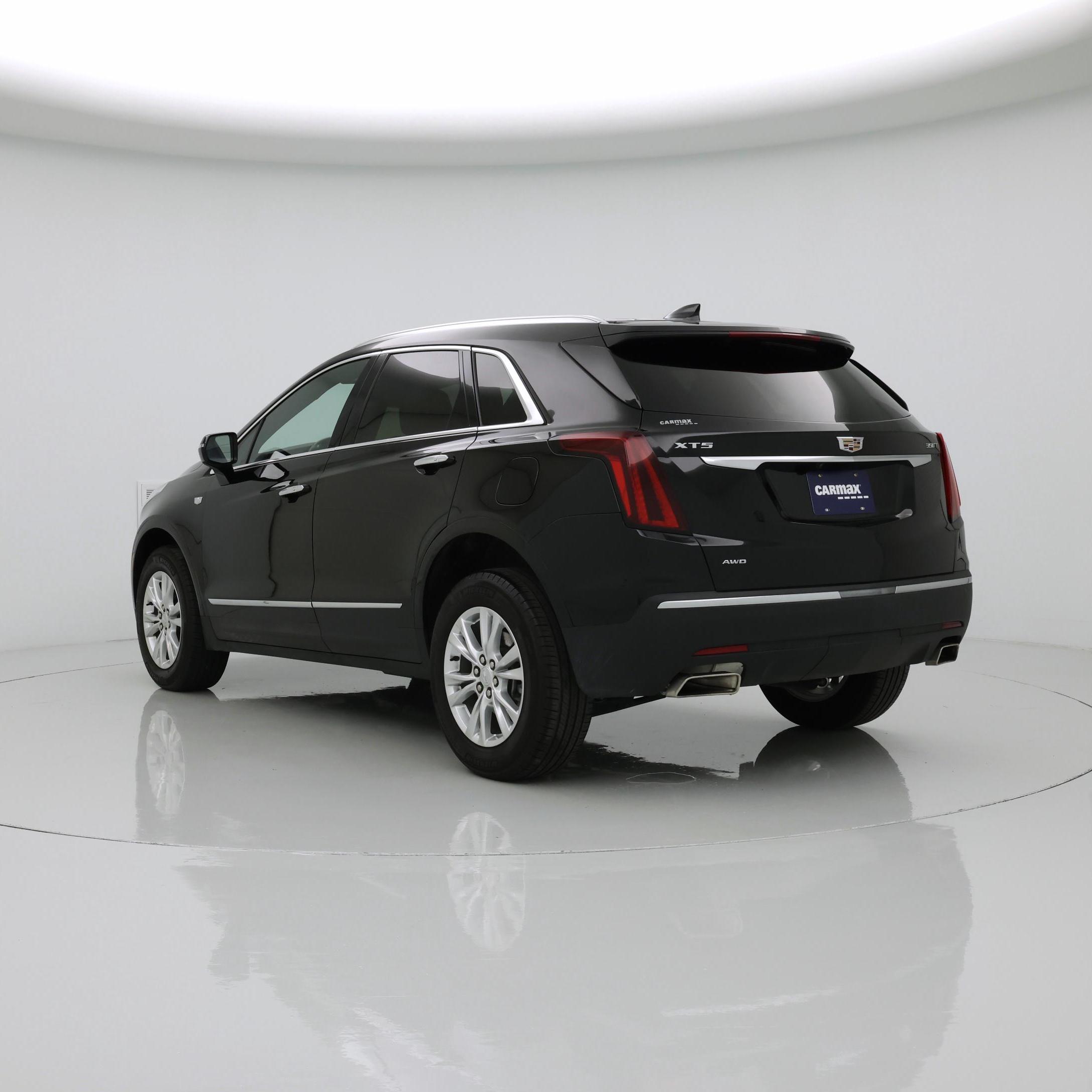 Thumbnail: 2022 Cadillac XT5 - 2