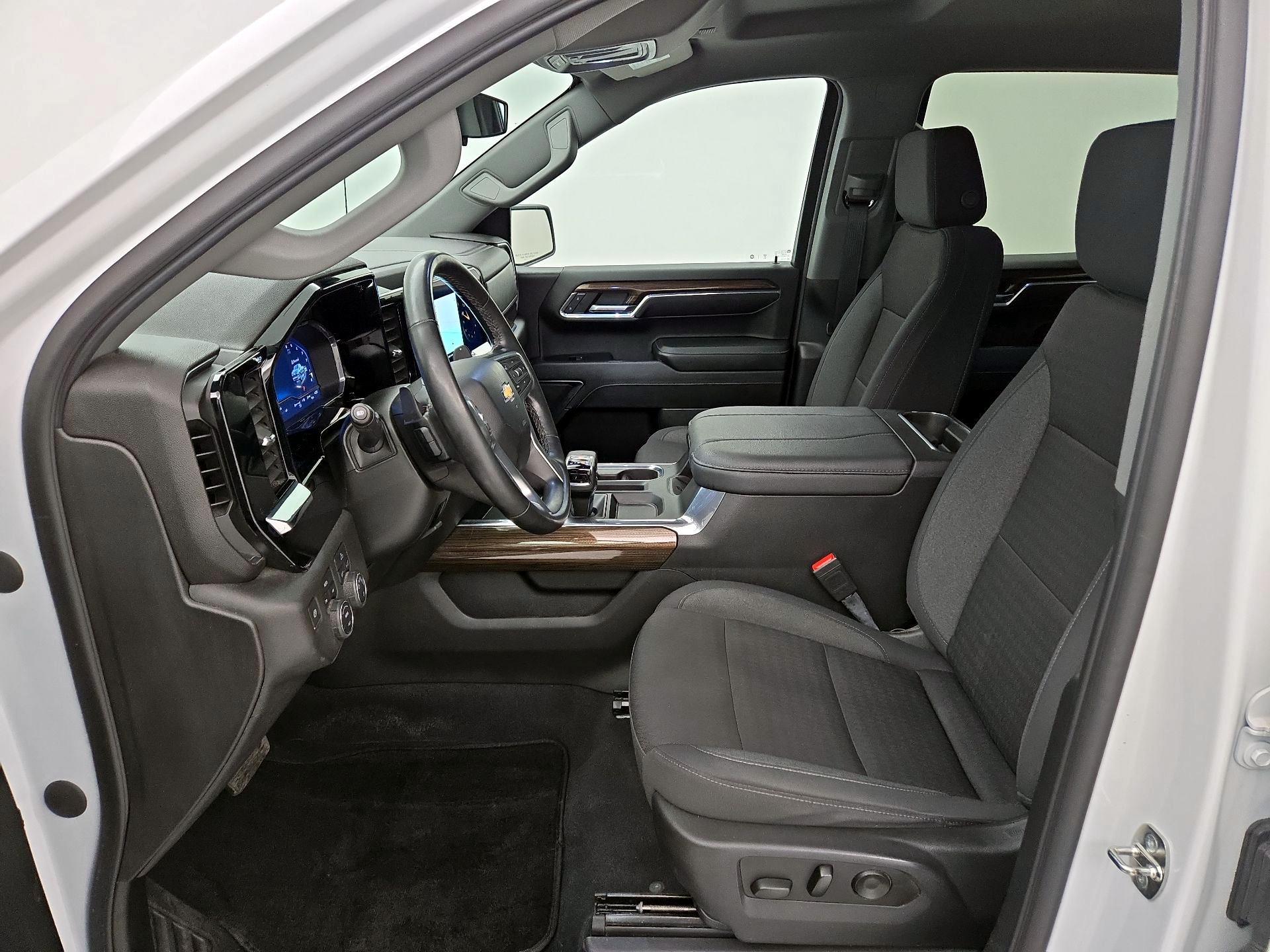 Thumbnail: 2023 Chevrolet Silverado 1500 - 11