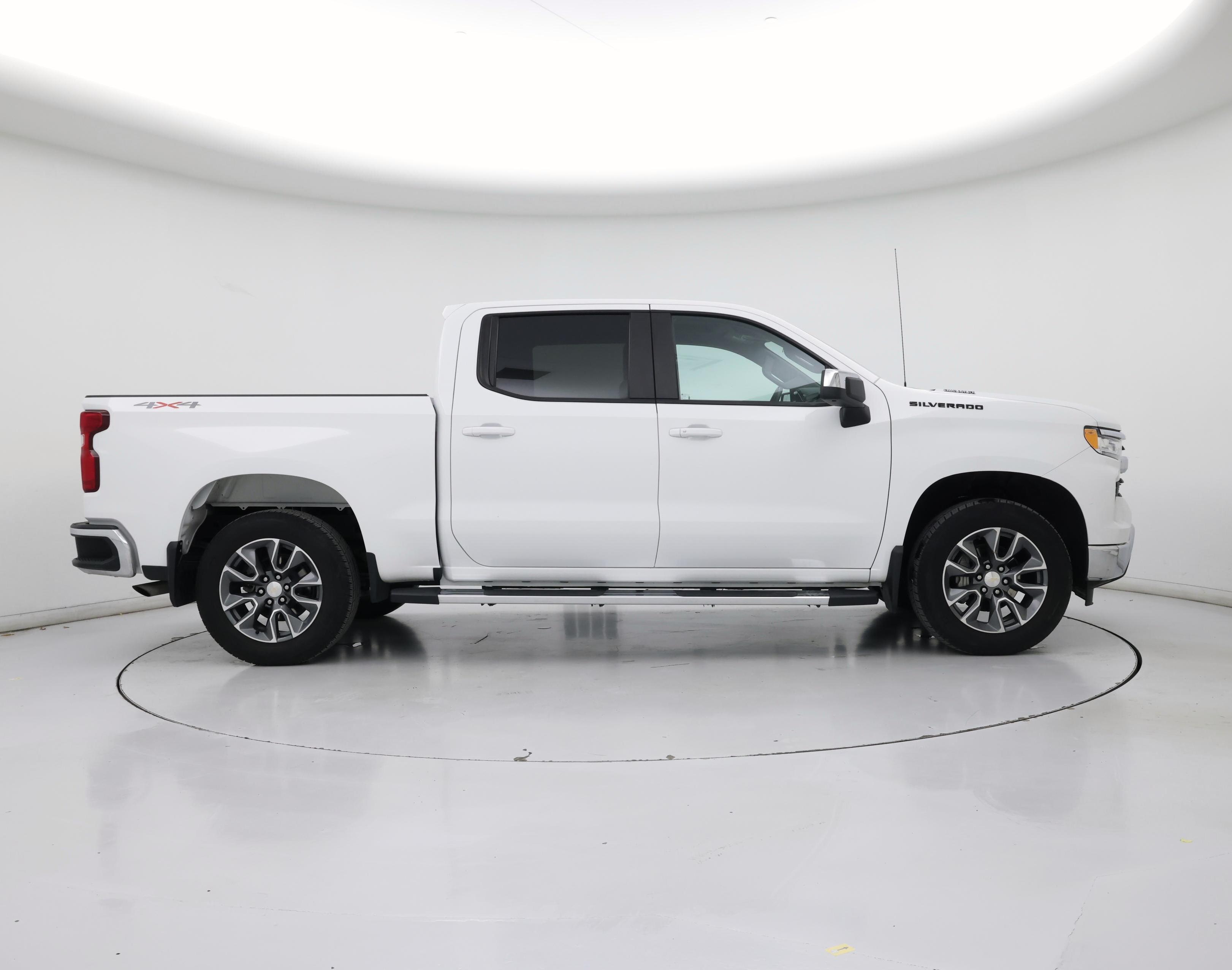 Thumbnail: 2023 Chevrolet Silverado 1500 - 7