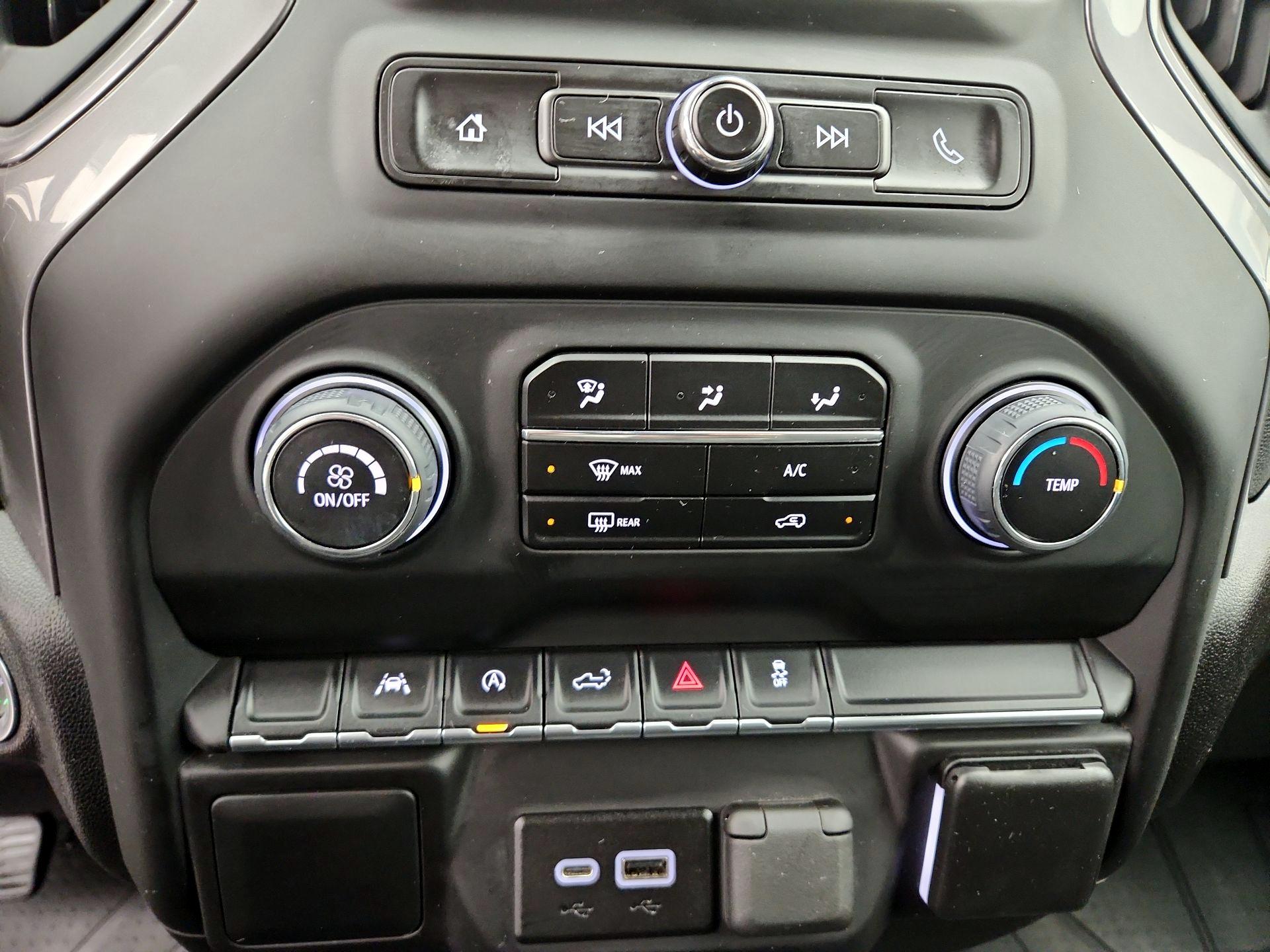 Thumbnail: 2022 Chevrolet Silverado 1500 - 16