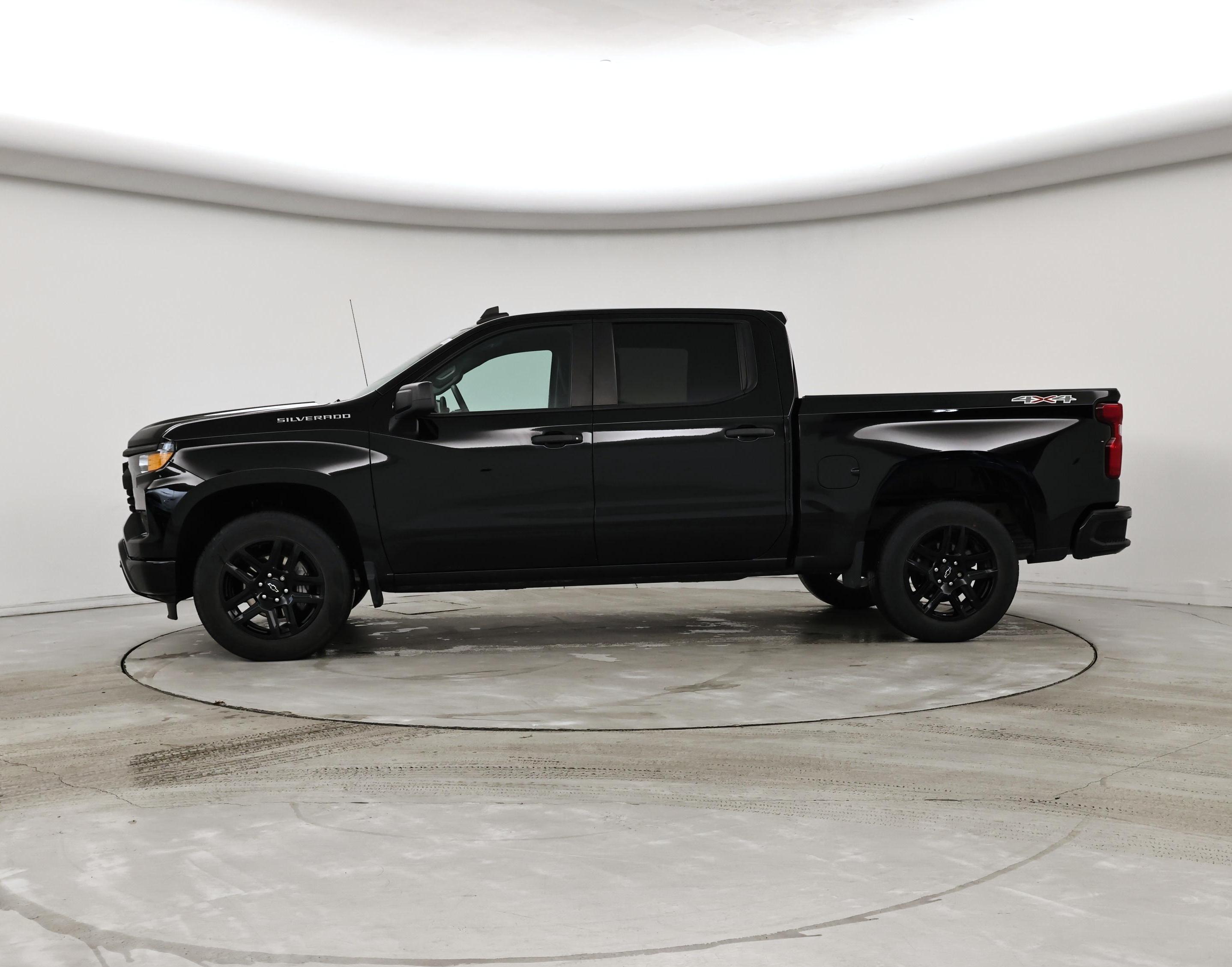 Thumbnail: 2022 Chevrolet Silverado 1500 - 3