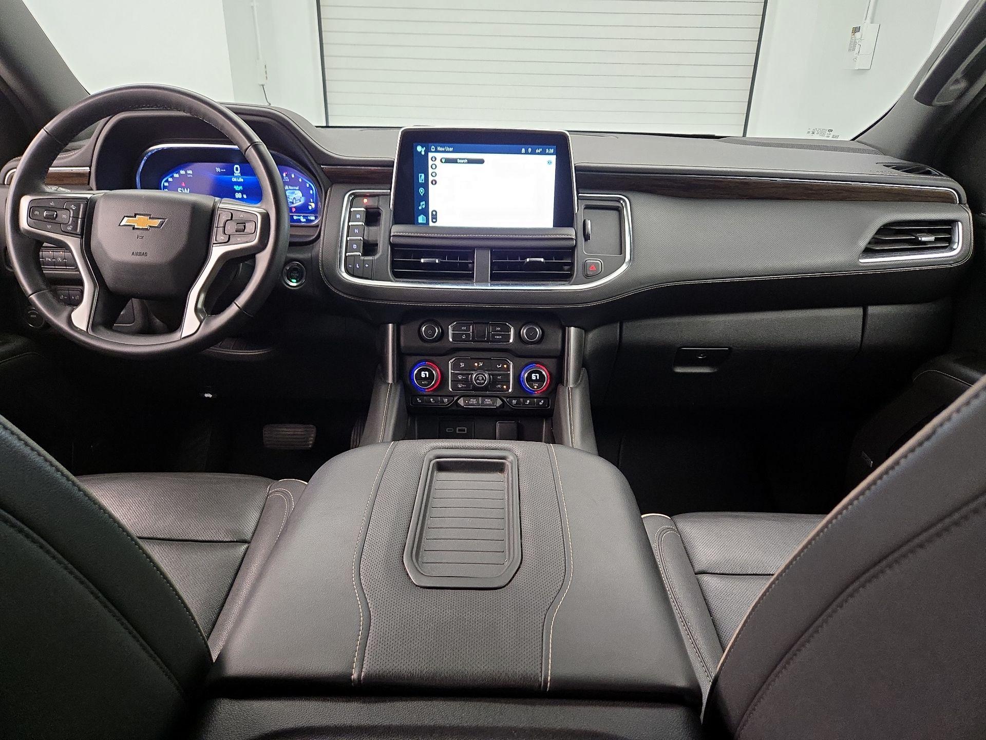 Thumbnail: 2023 Chevrolet Suburban - 9