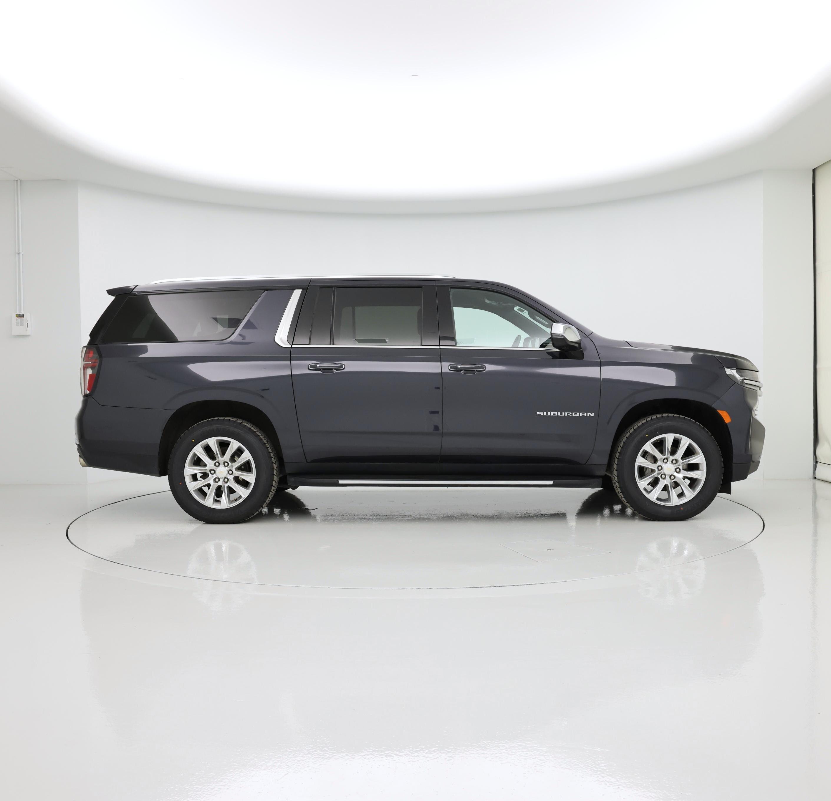 Thumbnail: 2023 Chevrolet Suburban - 7