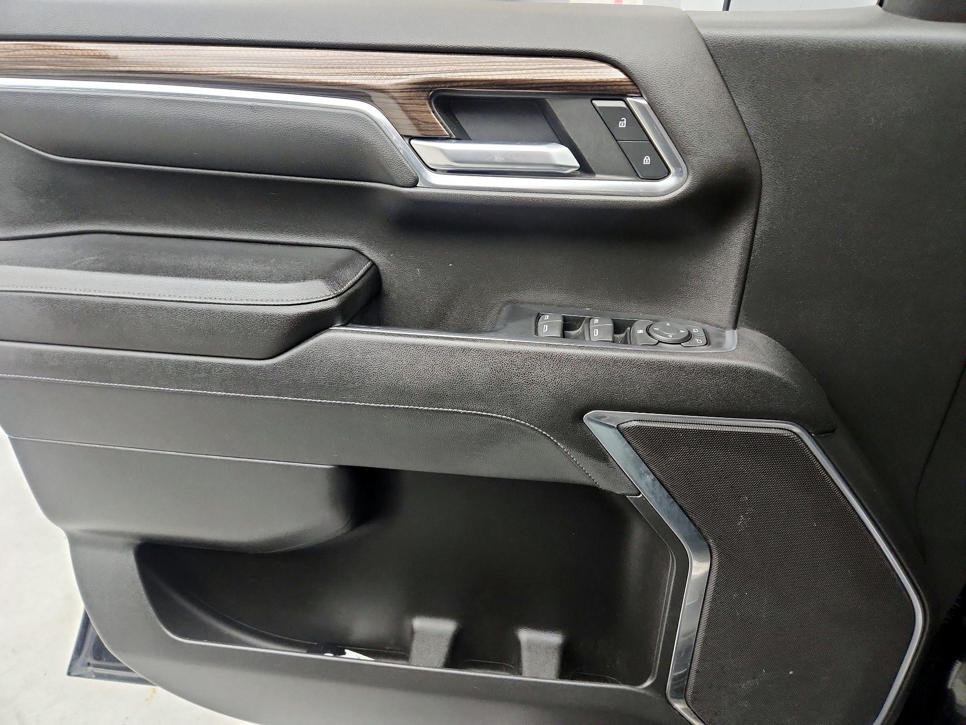 Thumbnail: 2023 Chevrolet Silverado 1500 - 12