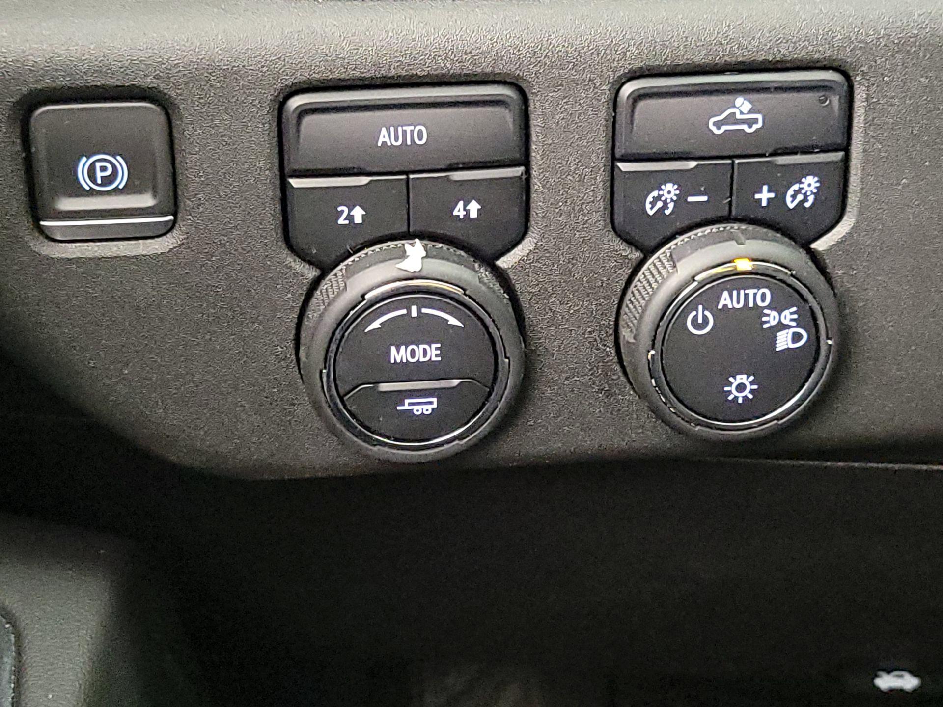 Thumbnail: 2023 Chevrolet Silverado 1500 - 13