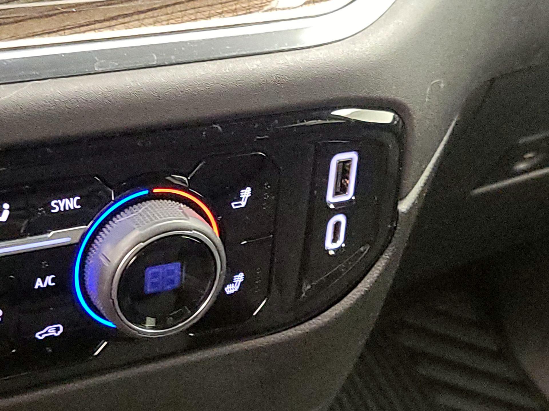 Thumbnail: 2023 Chevrolet Silverado 1500 - 19