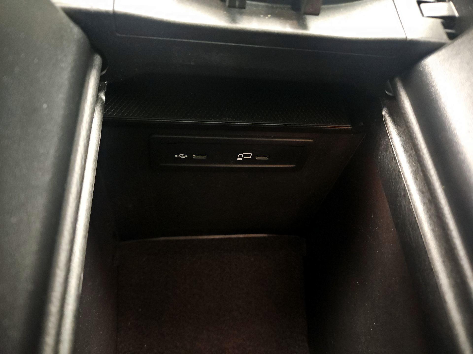 Thumbnail: 2022 Mercedes-Benz GLC - 18