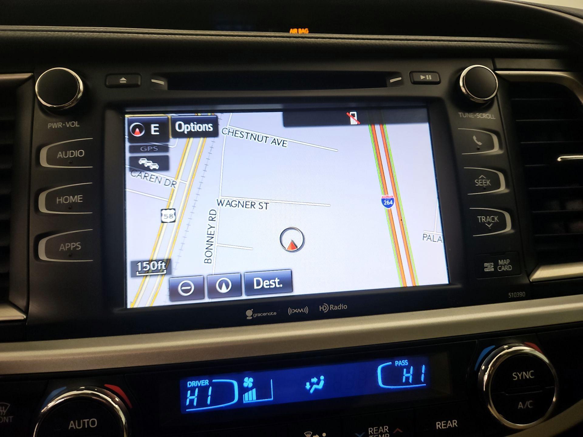 Thumbnail: 2019 Toyota Highlander - 14