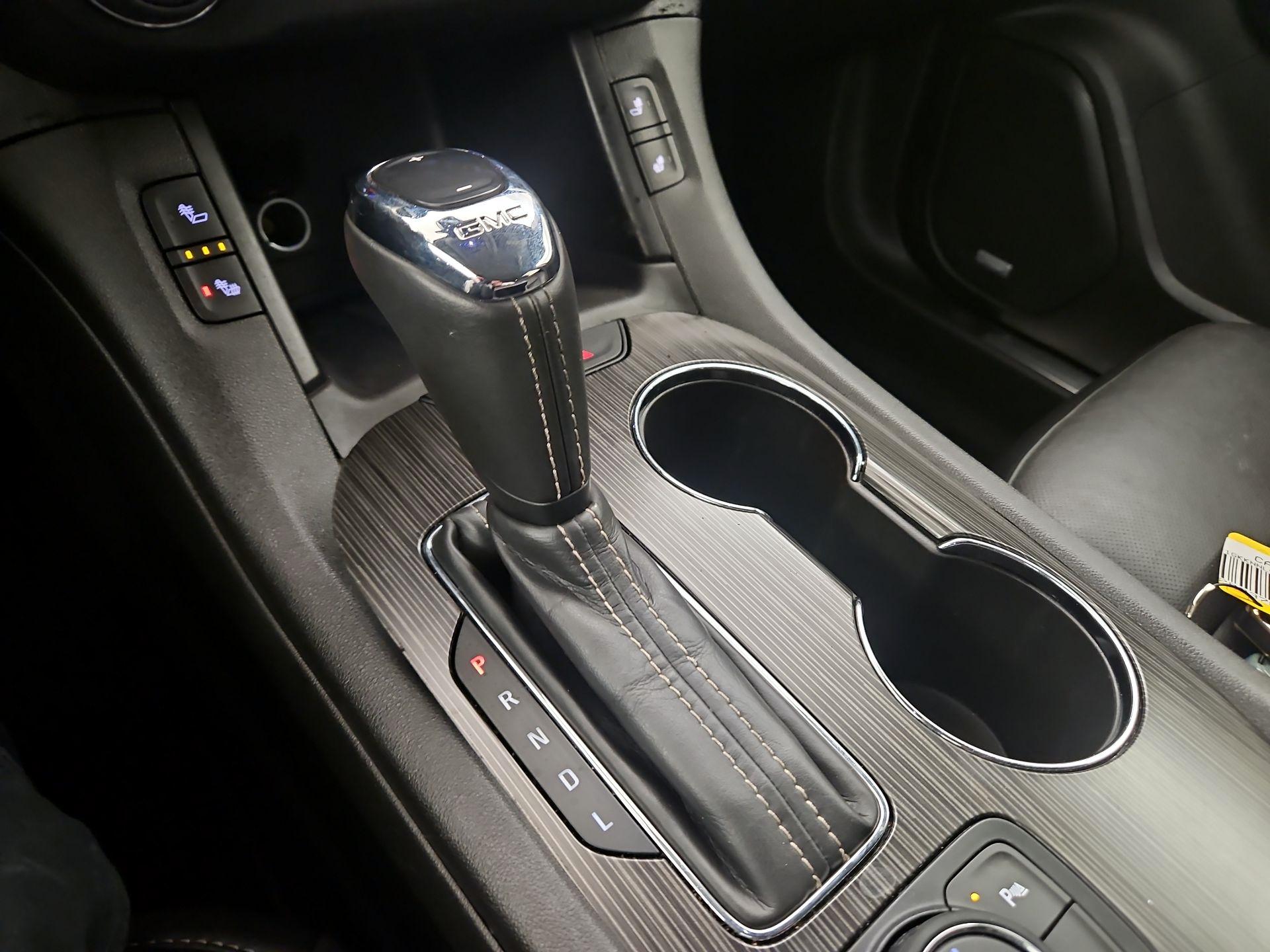 Thumbnail: 2017 GMC Acadia - 18