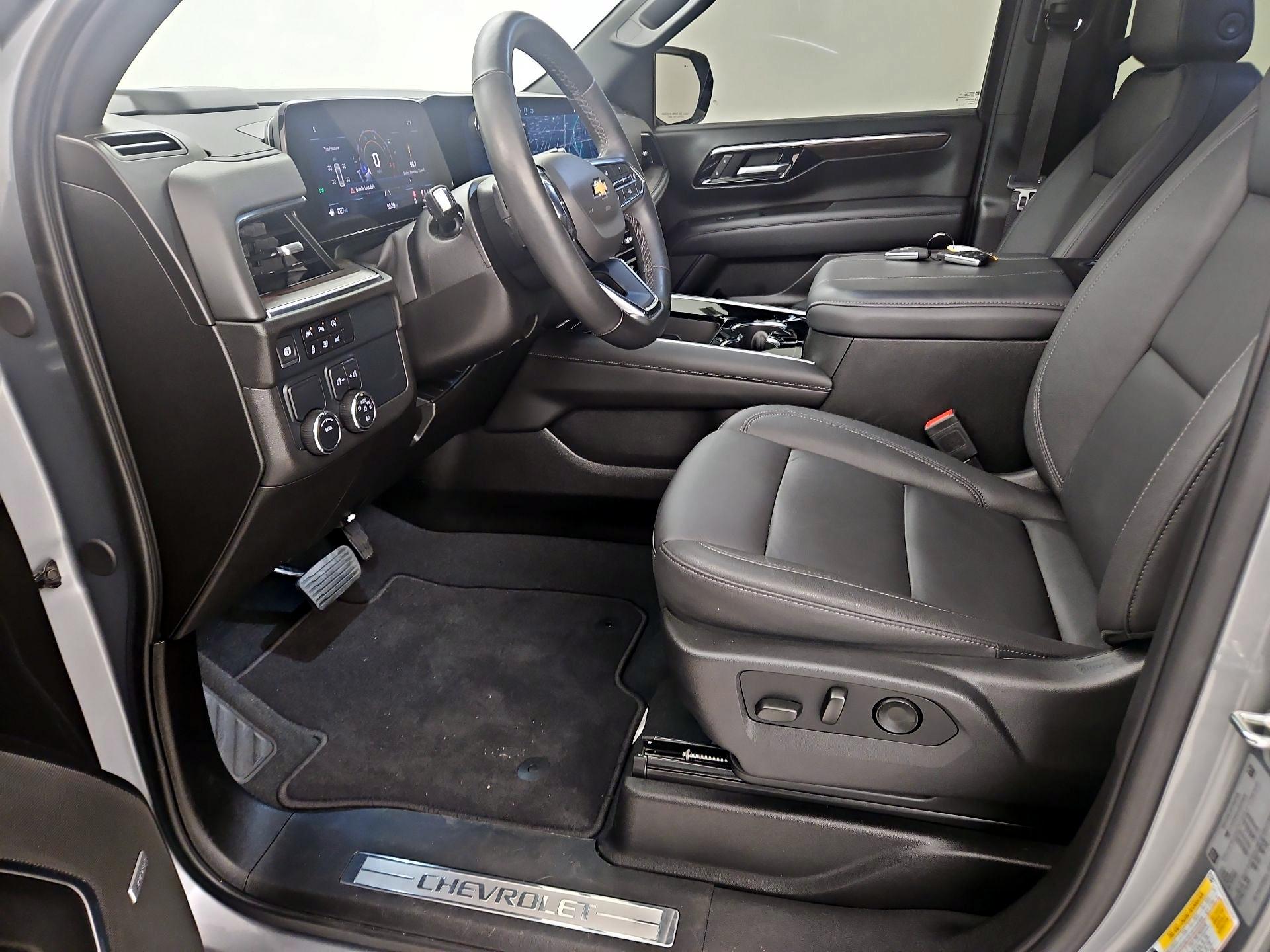 Thumbnail: 2025 Chevrolet Tahoe - 11