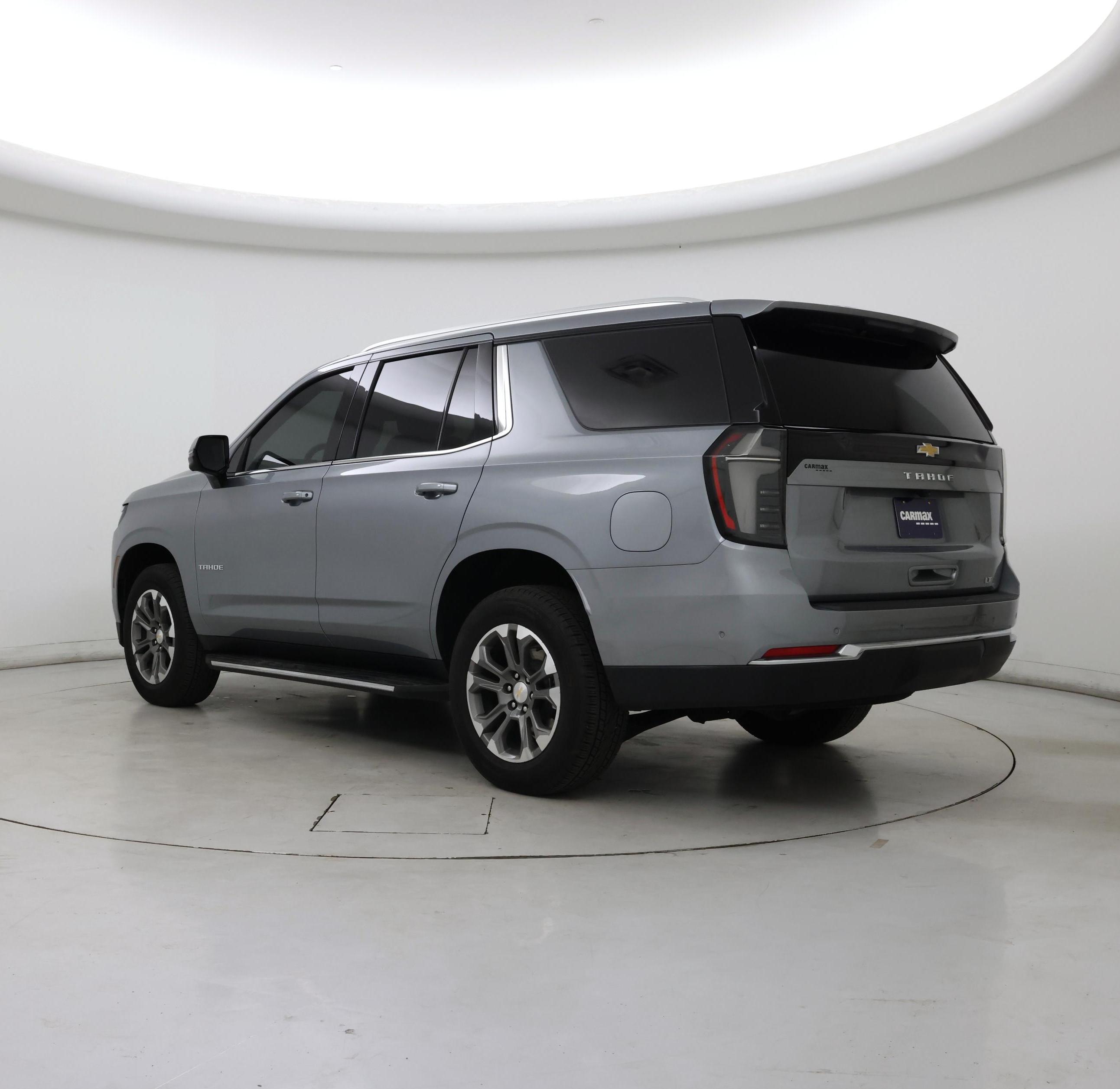 Thumbnail: 2025 Chevrolet Tahoe - 2