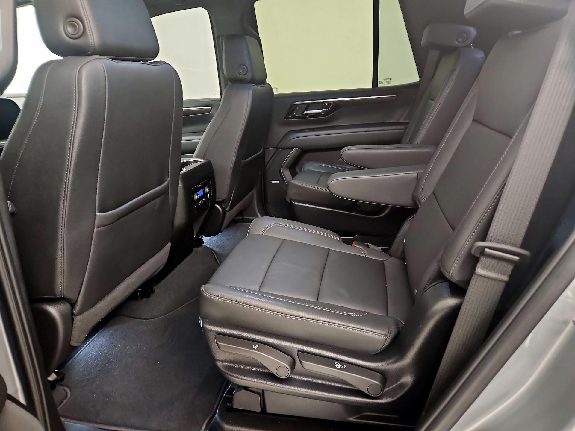 Thumbnail: 2025 Chevrolet Tahoe - 20