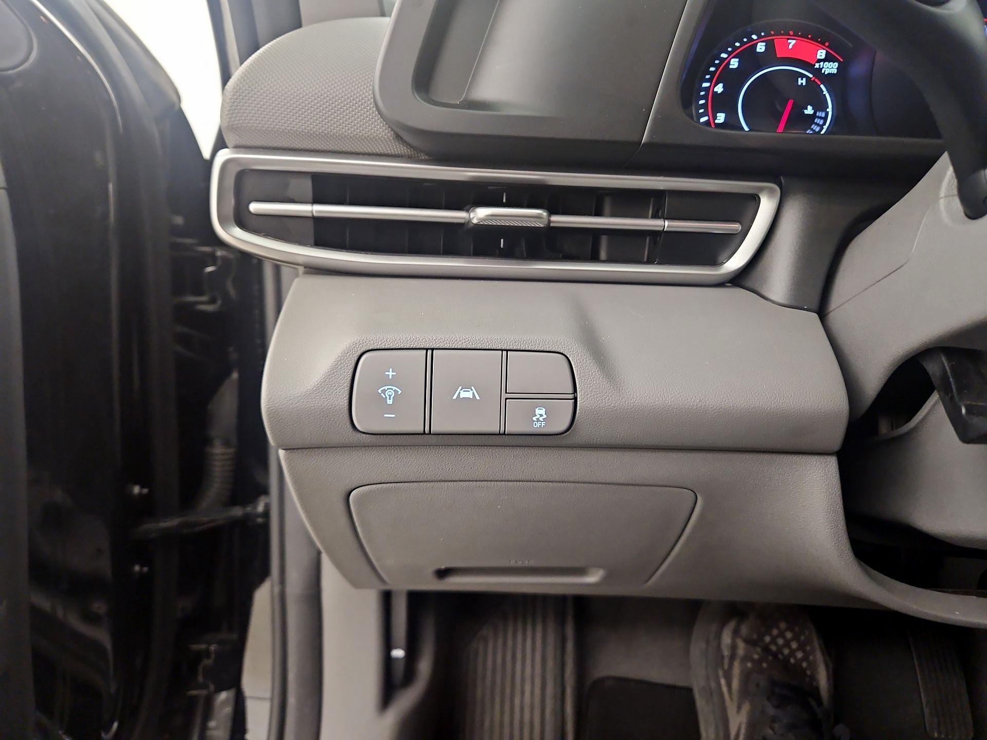 Thumbnail: 2023 Hyundai Elantra - 13