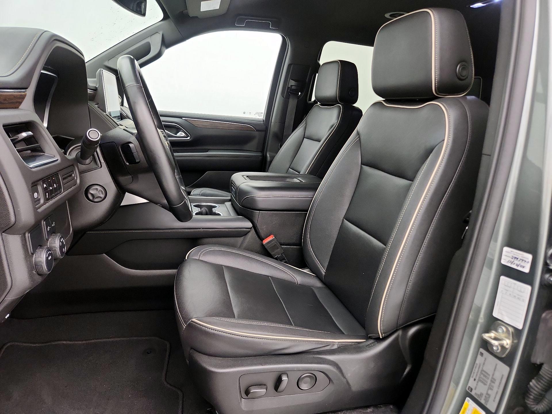 Thumbnail: 2023 Chevrolet Suburban - 11