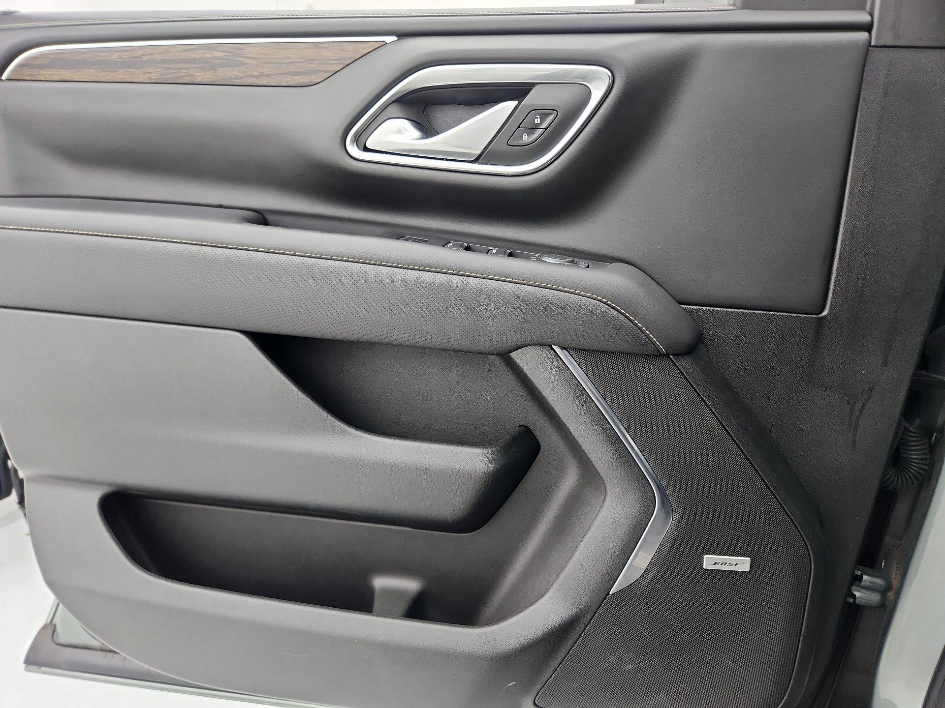 Thumbnail: 2023 Chevrolet Suburban - 12