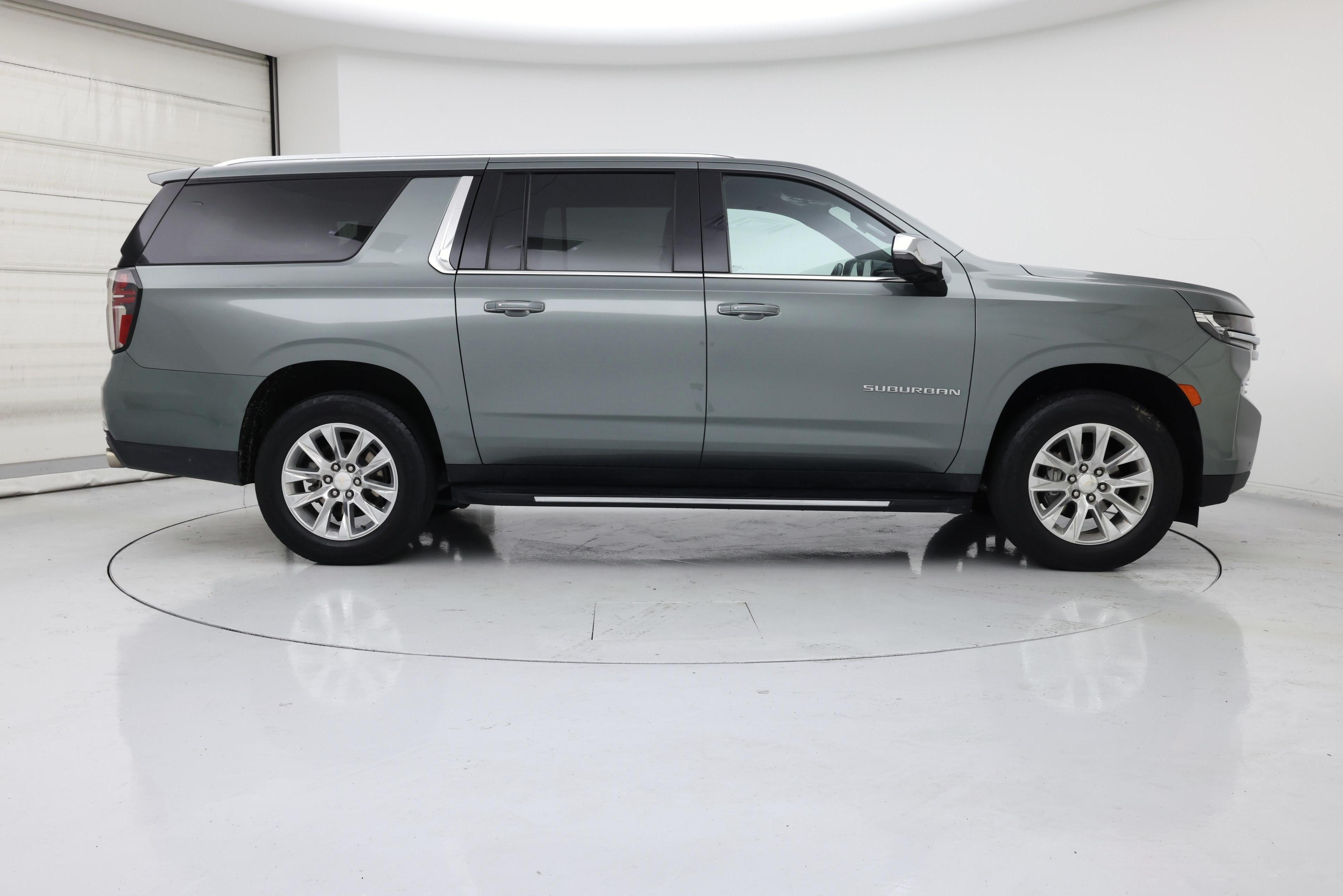 Thumbnail: 2023 Chevrolet Suburban - 7