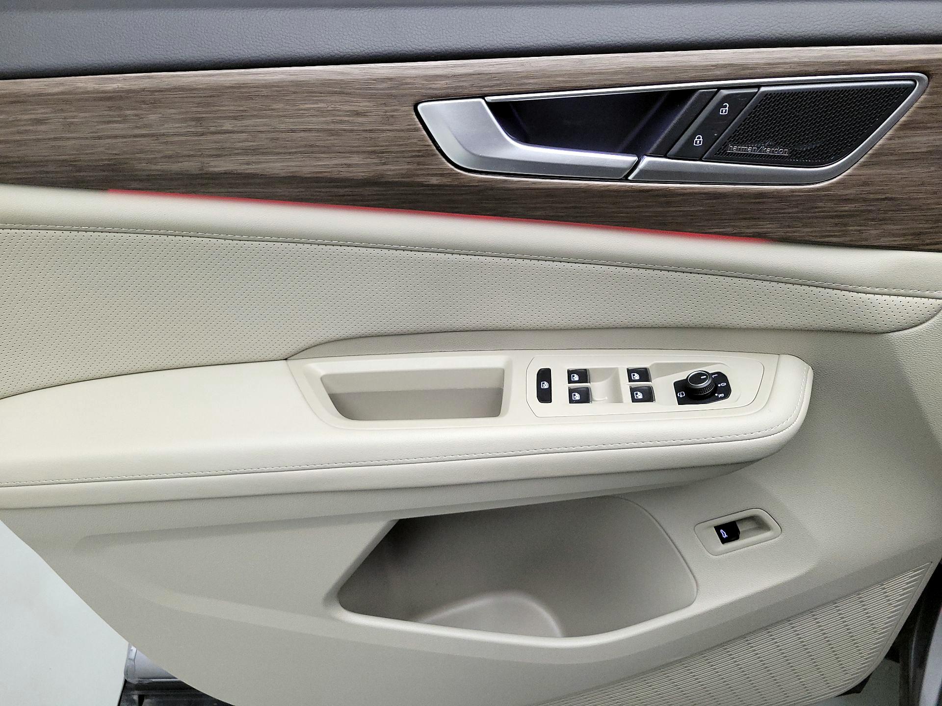 Thumbnail: 2024 Volkswagen Atlas - 12