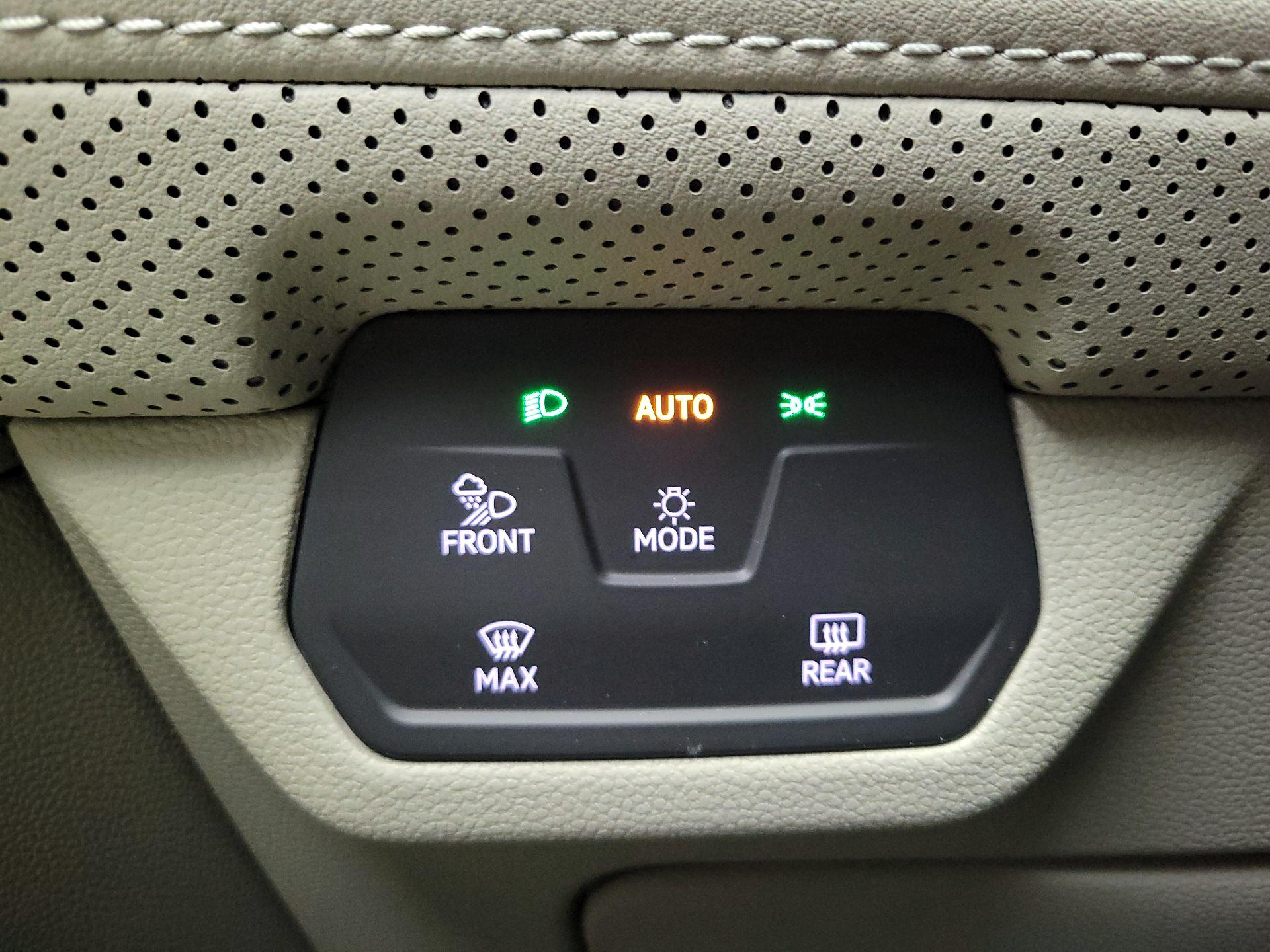 Thumbnail: 2024 Volkswagen Atlas - 13