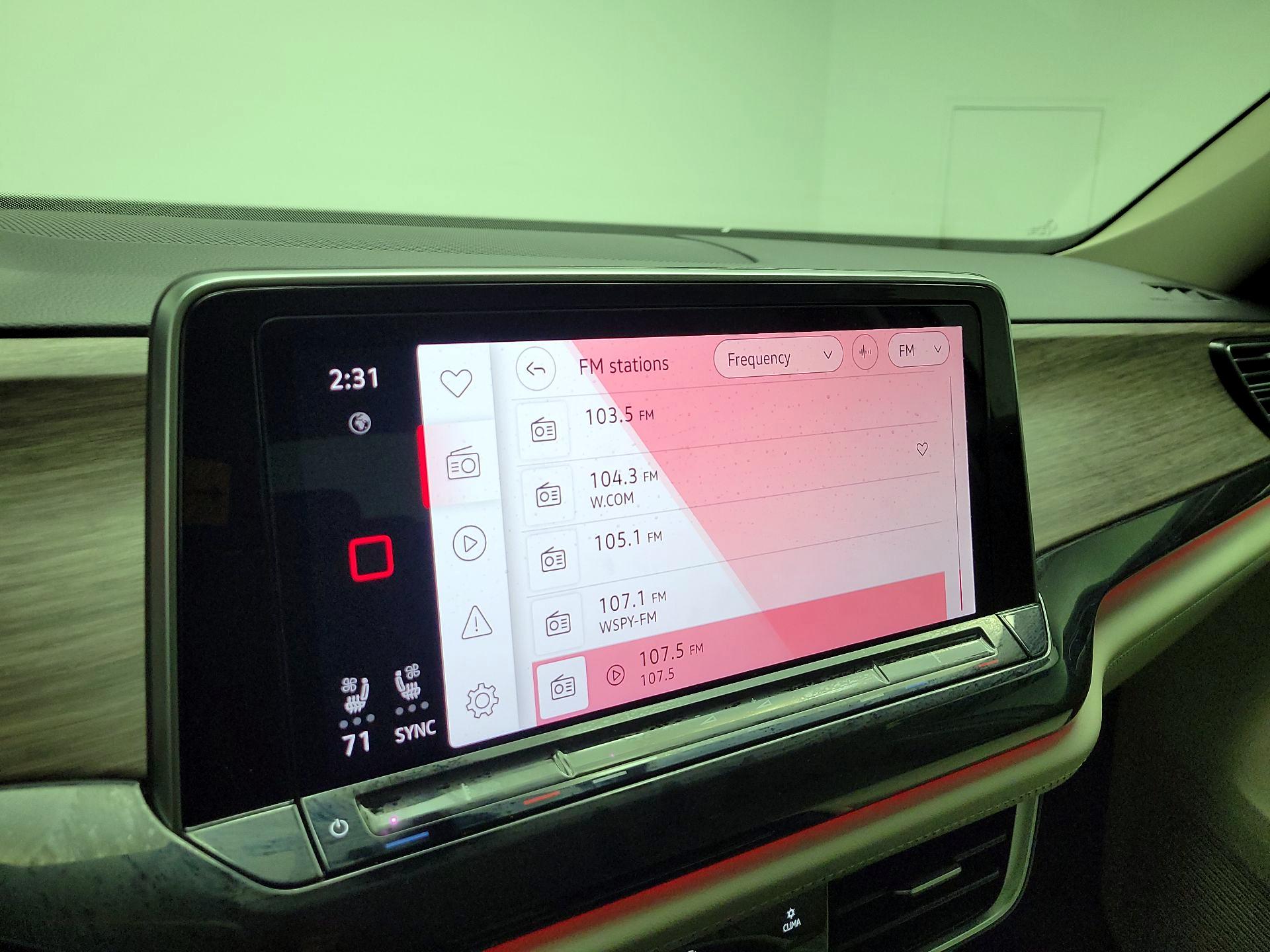 Thumbnail: 2024 Volkswagen Atlas - 16