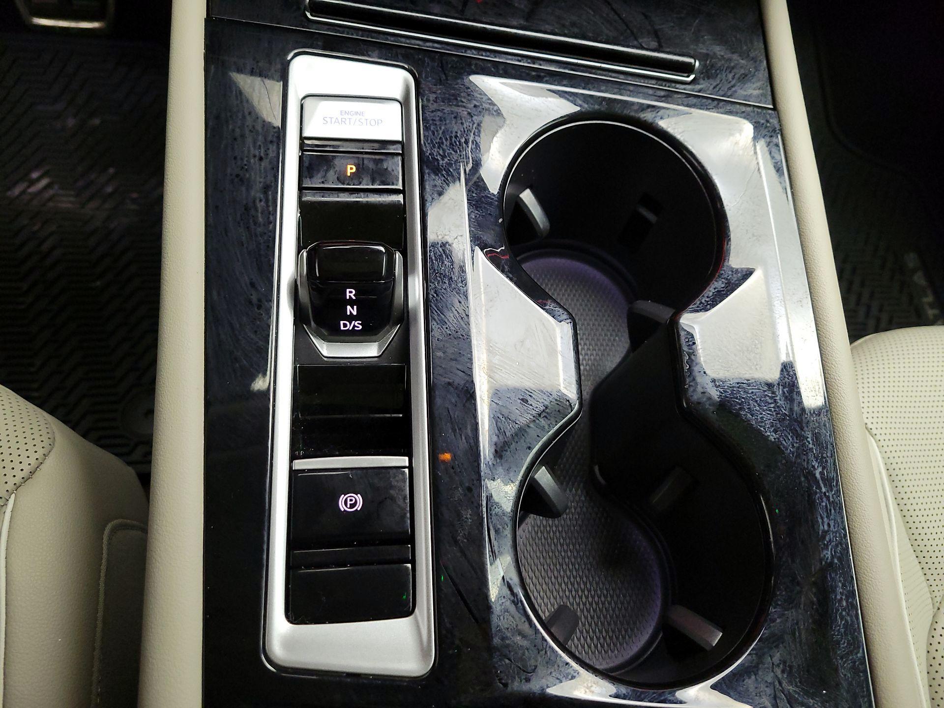 Thumbnail: 2024 Volkswagen Atlas - 18