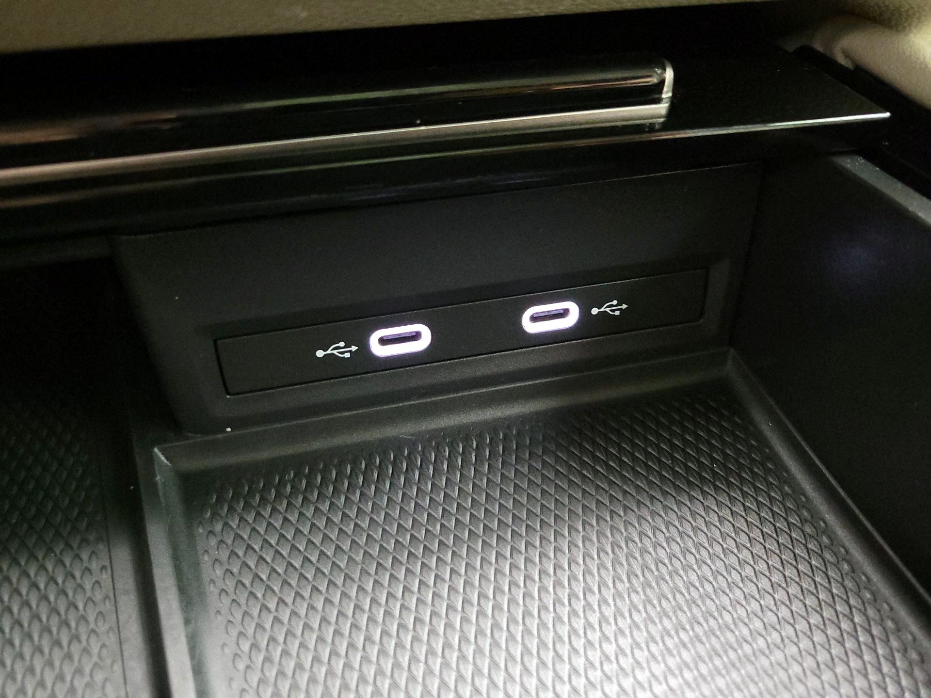 Thumbnail: 2024 Volkswagen Atlas - 19