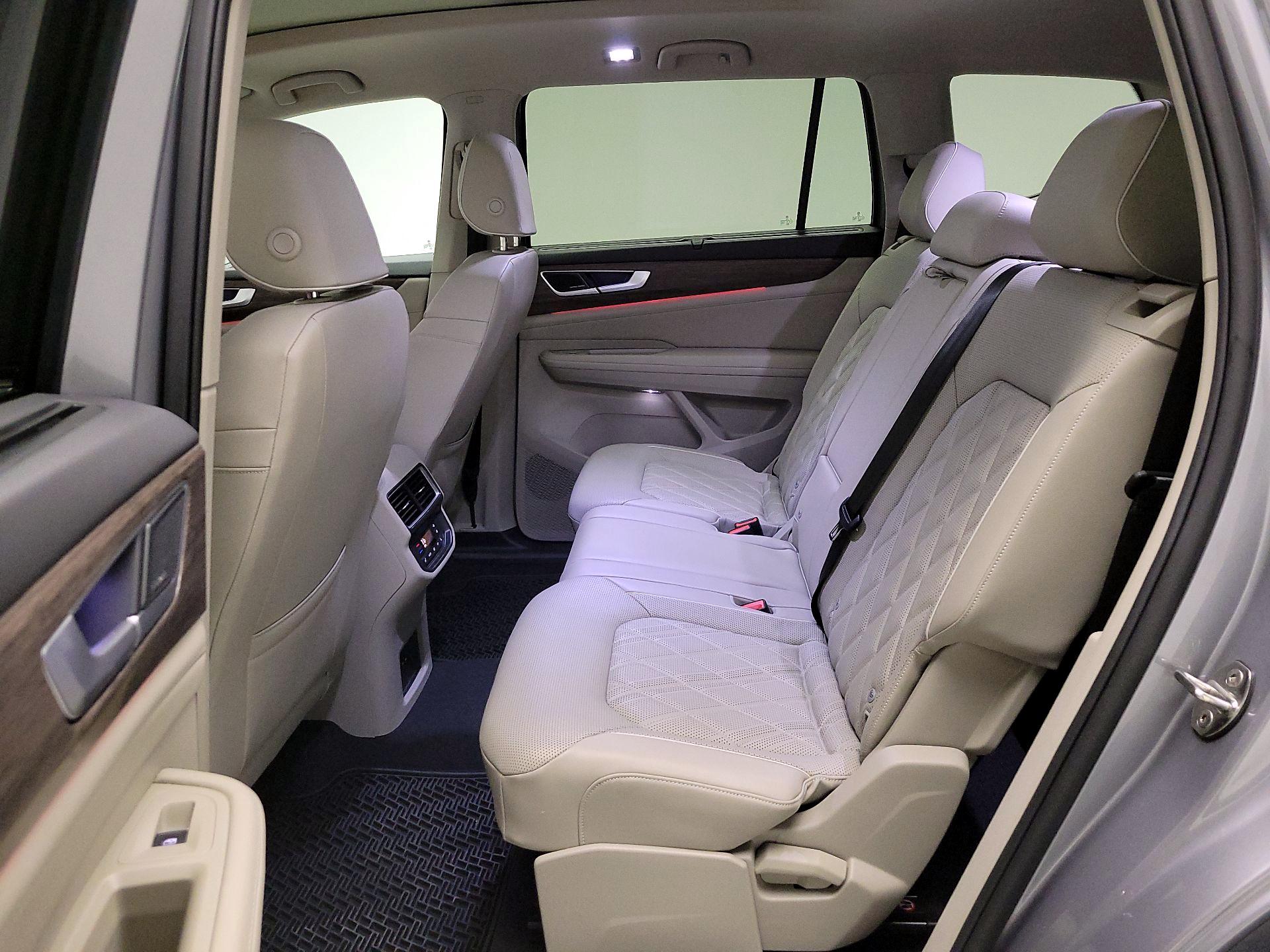 Thumbnail: 2024 Volkswagen Atlas - 20