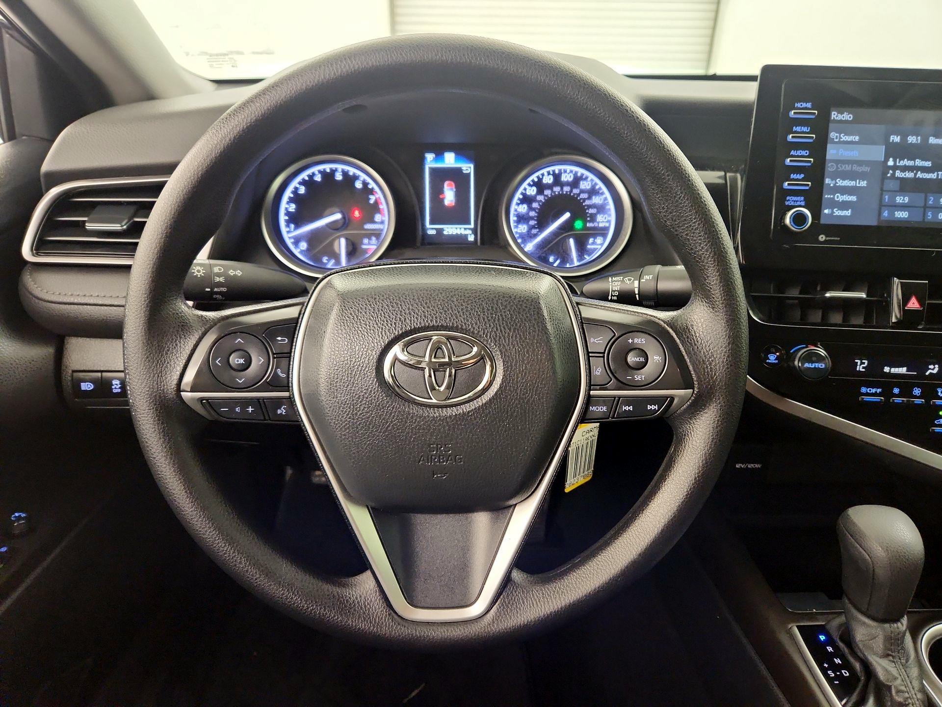 Thumbnail: 2022 Toyota Camry - 10