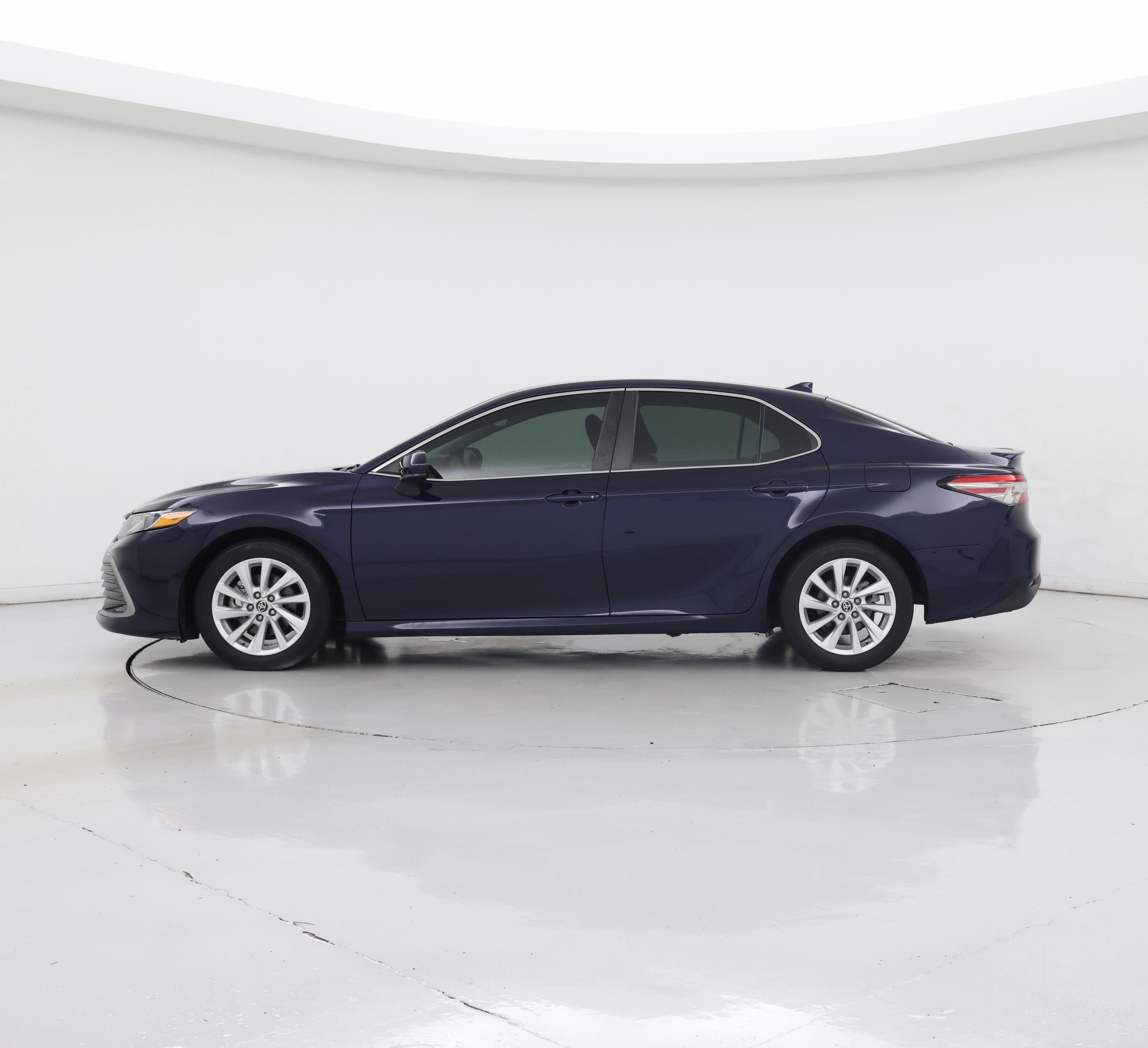 Thumbnail: 2022 Toyota Camry - 3