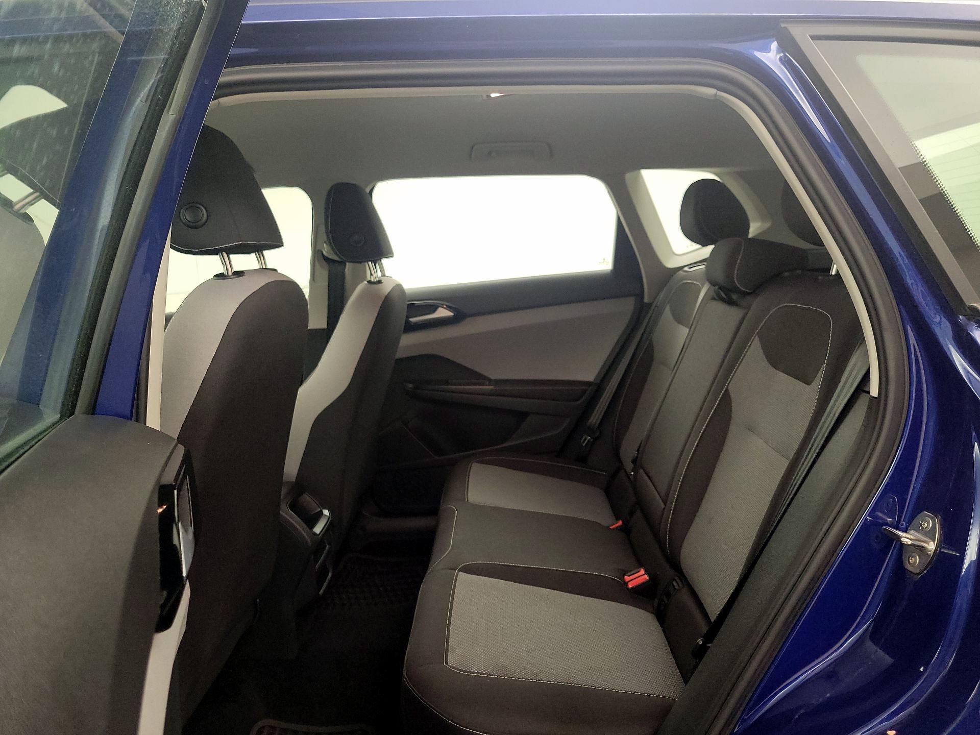 Thumbnail: 2024 Volkswagen Taos - 19