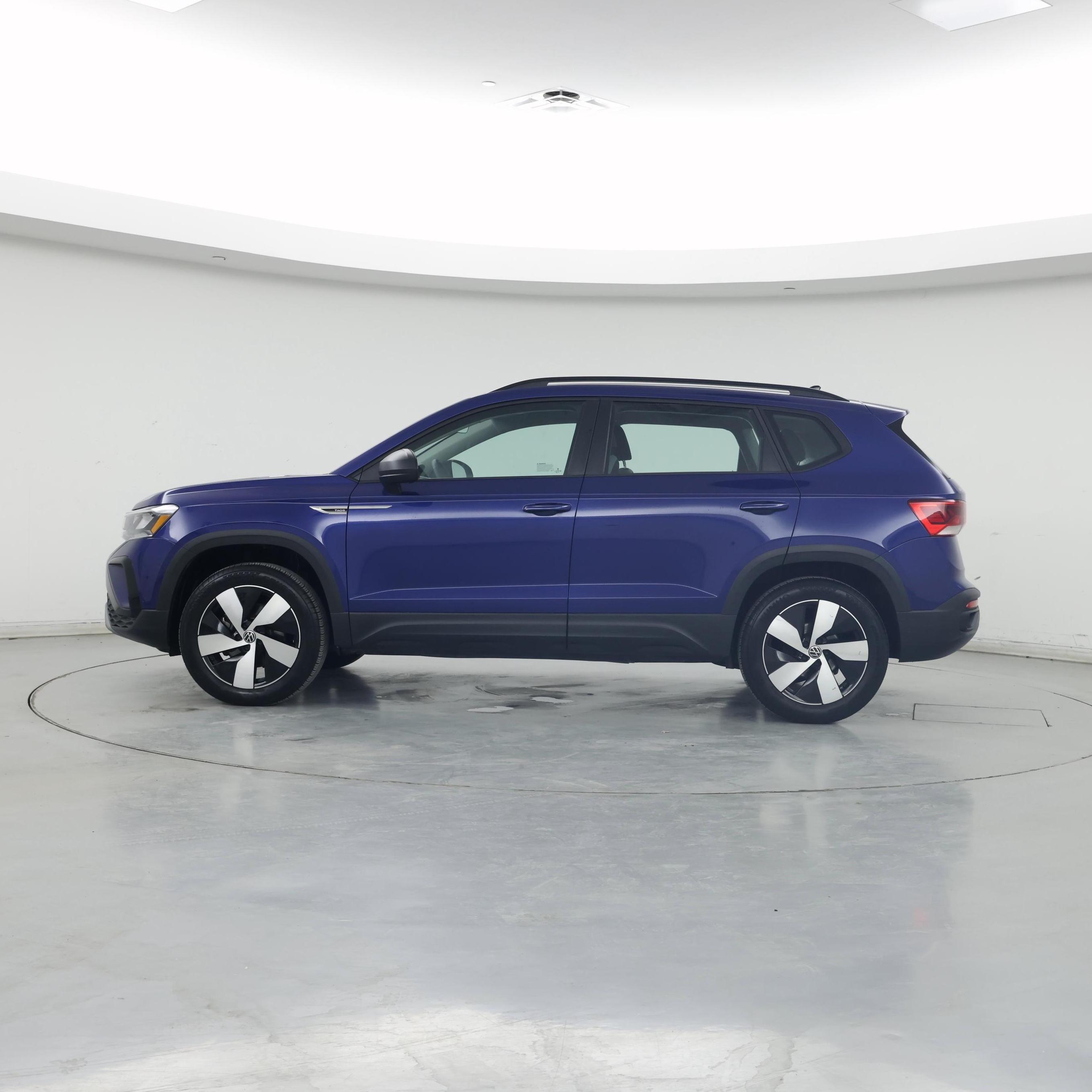 Thumbnail: 2024 Volkswagen Taos - 3