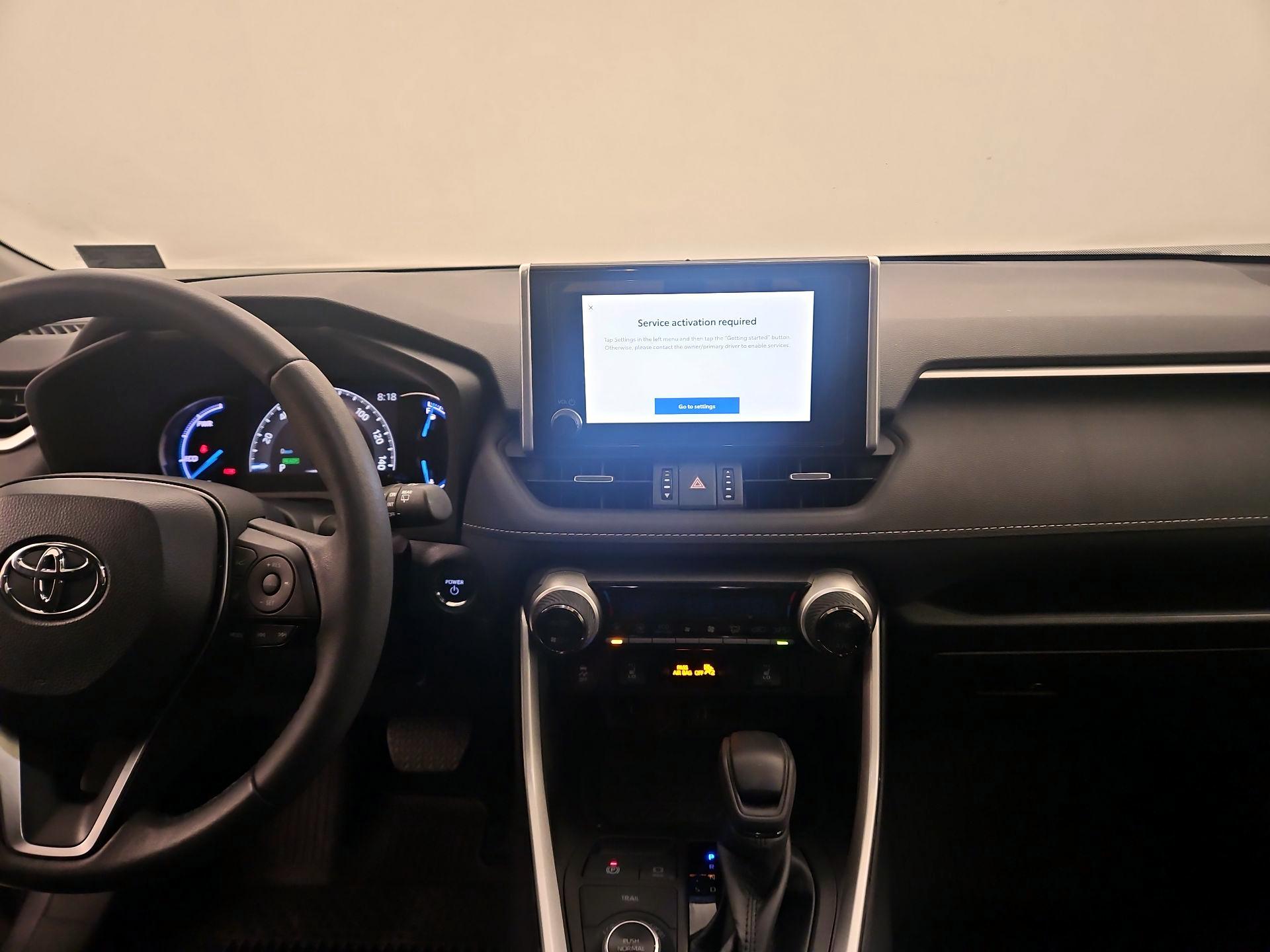 Thumbnail: 2024 Toyota RAV4 - 9