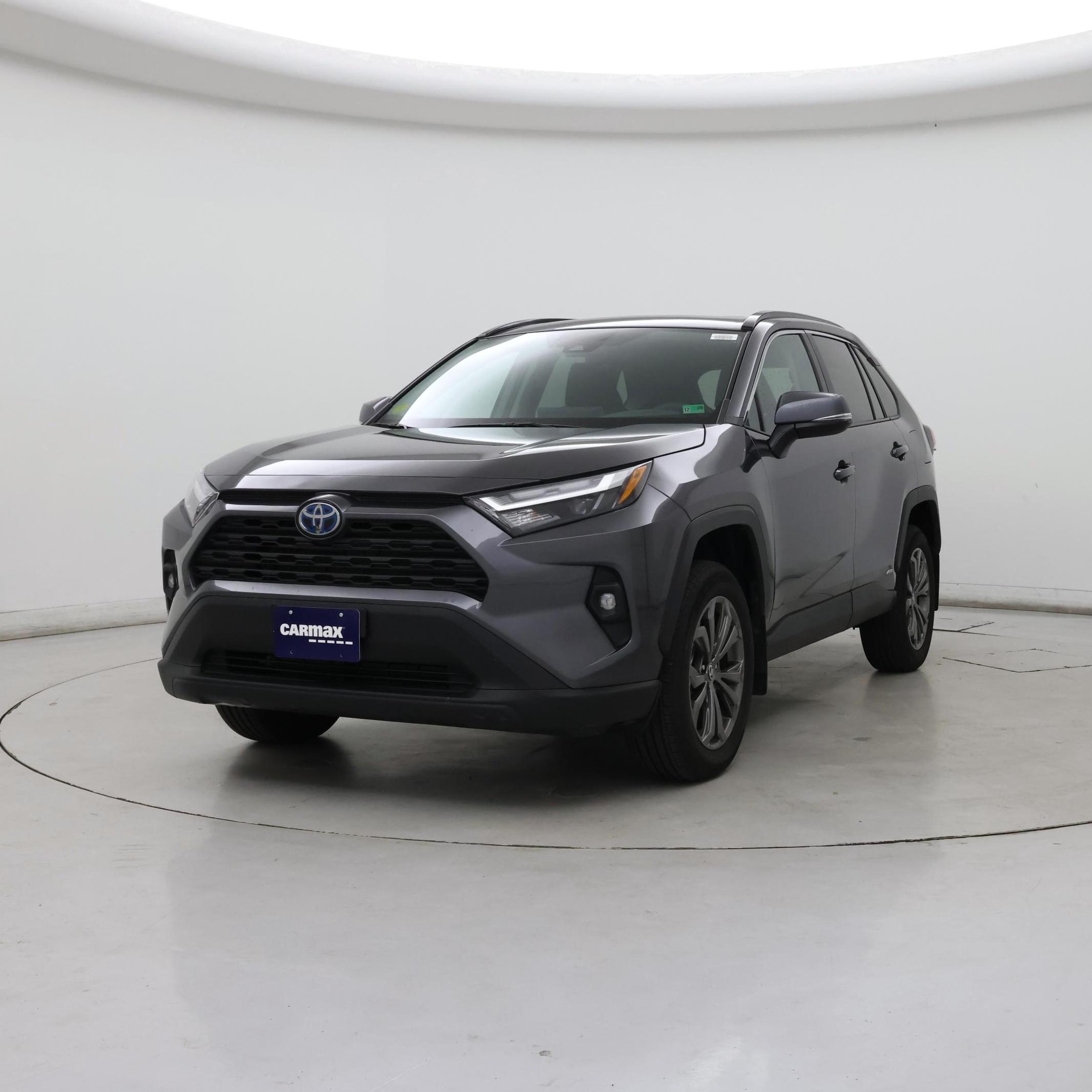 Thumbnail: 2024 Toyota RAV4 - 4