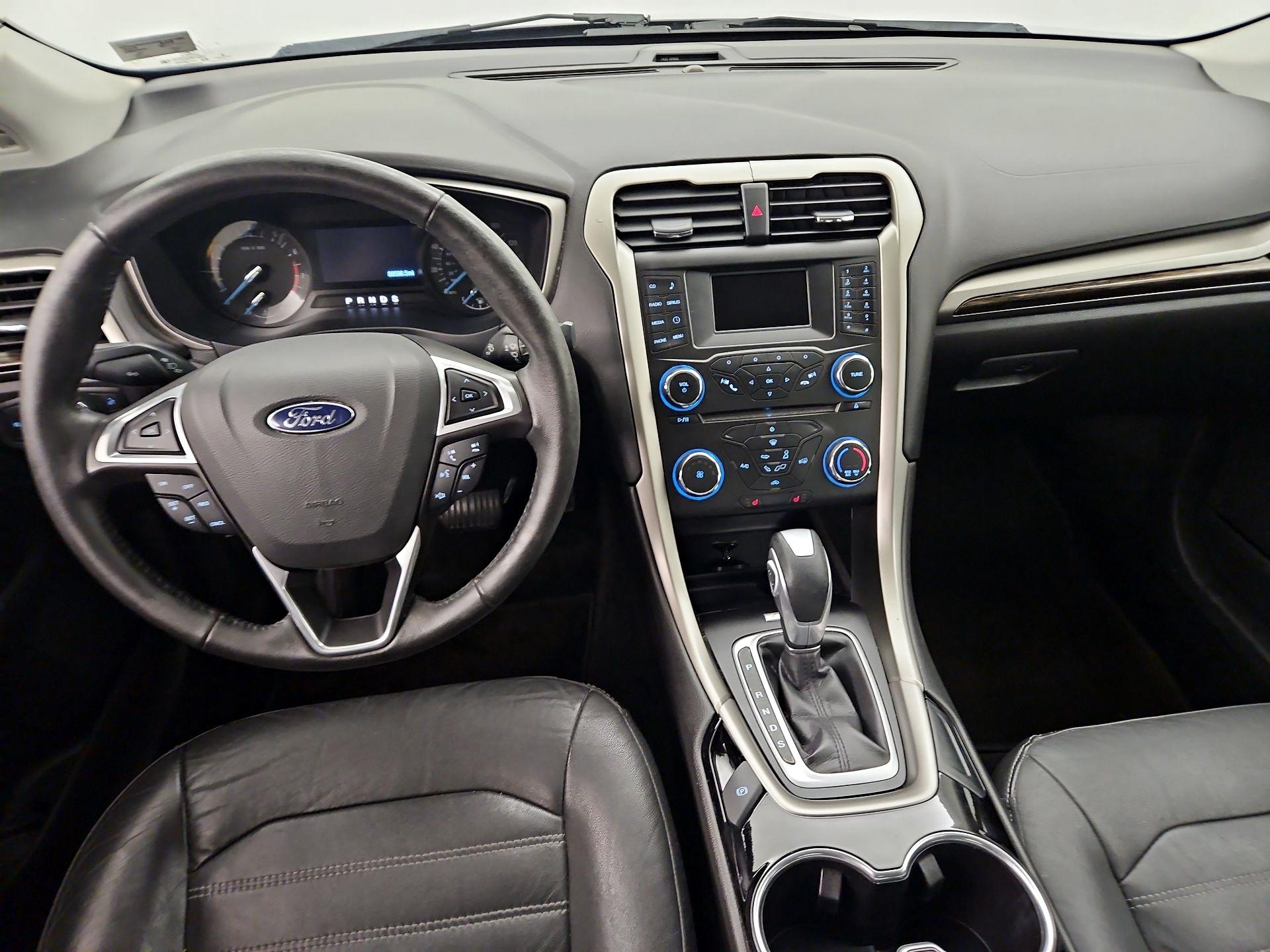 Thumbnail: 2015 Ford Fusion - 9