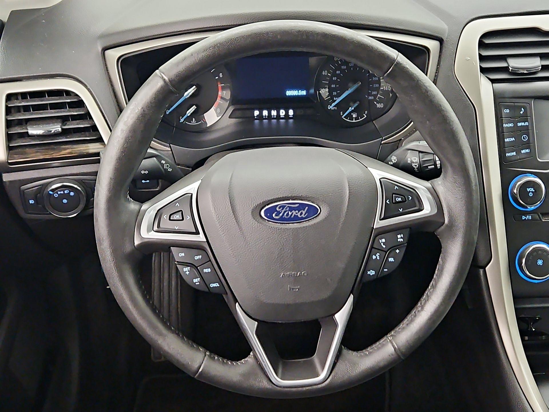 Thumbnail: 2015 Ford Fusion - 10