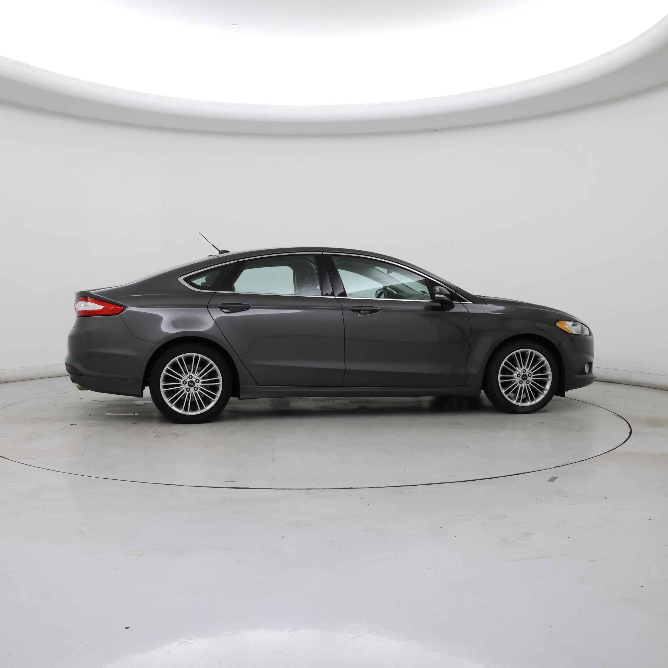 Thumbnail: 2015 Ford Fusion - 7